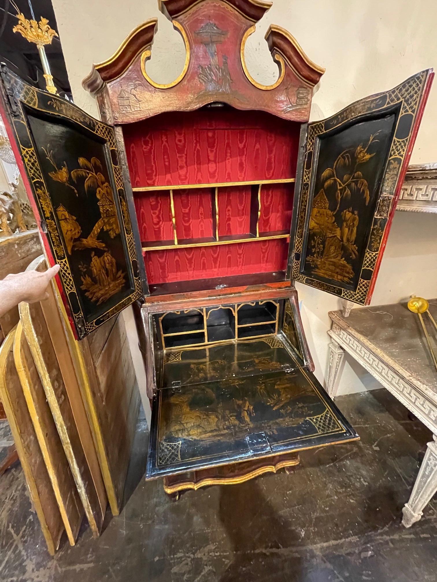 19th Century Italian Lacquered Secretary with Raised Chinoiserie Design For Sale 2