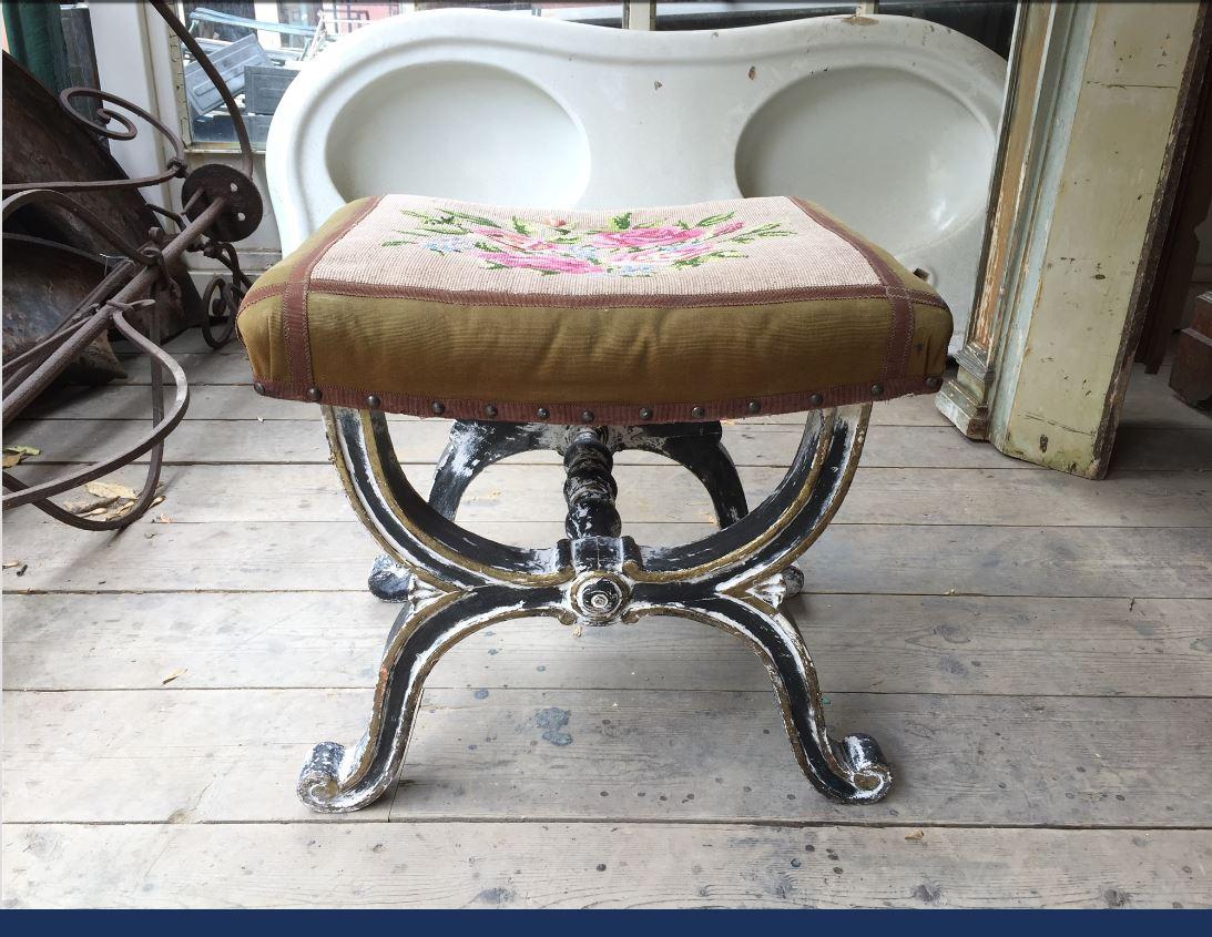 Victorian 19th Century Italian Lacquered Wooden Stool with Hand Embroidered Seat, 1890s For Sale