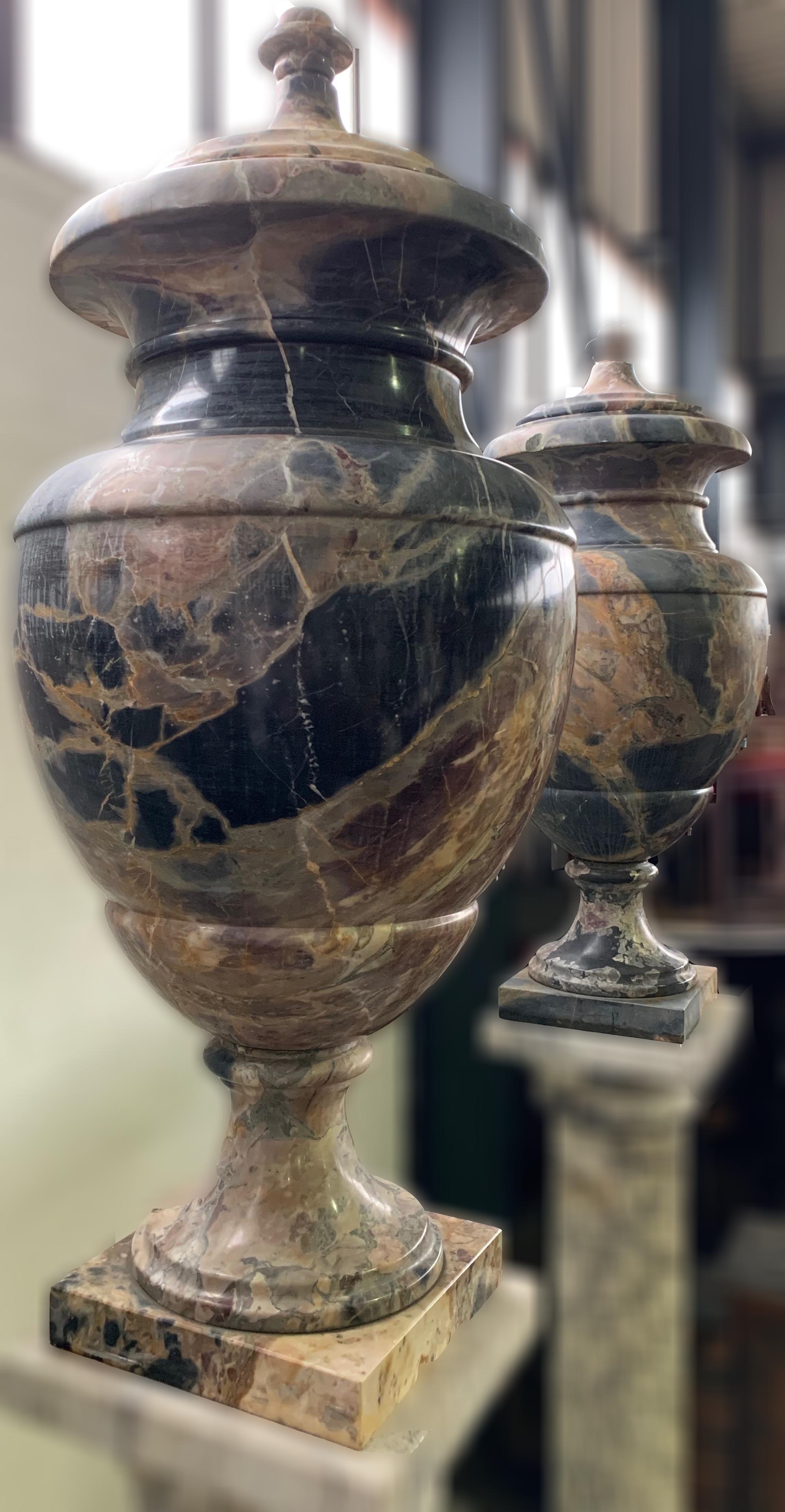 19th Century Italian Large Pair of Monumental Marble Urns For Sale 5