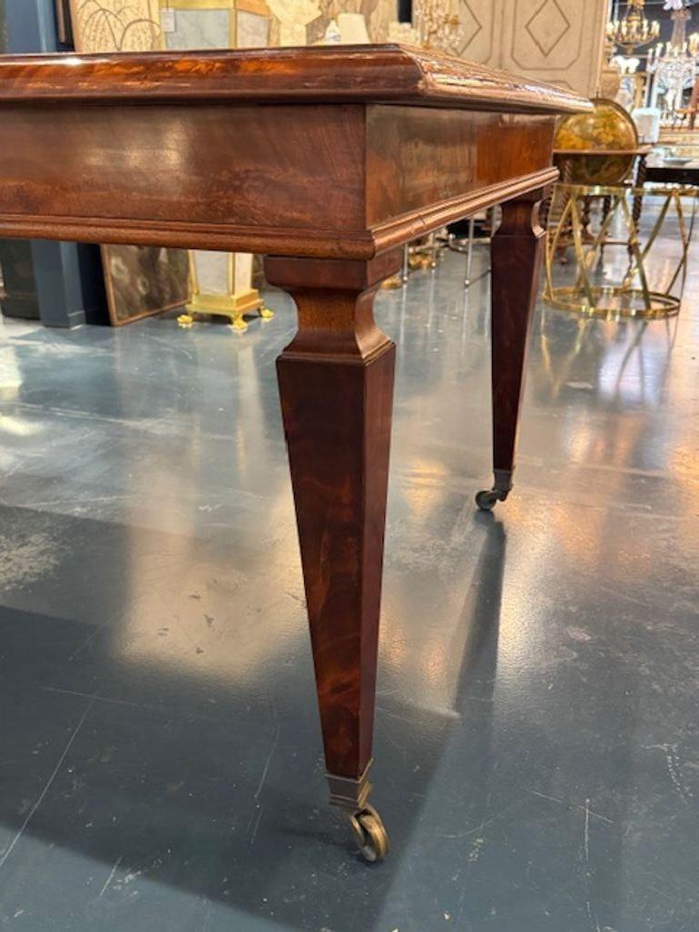 19th Century Italian Large Scale Louis XVI Flame Mahogany Dining Table For Sale 2