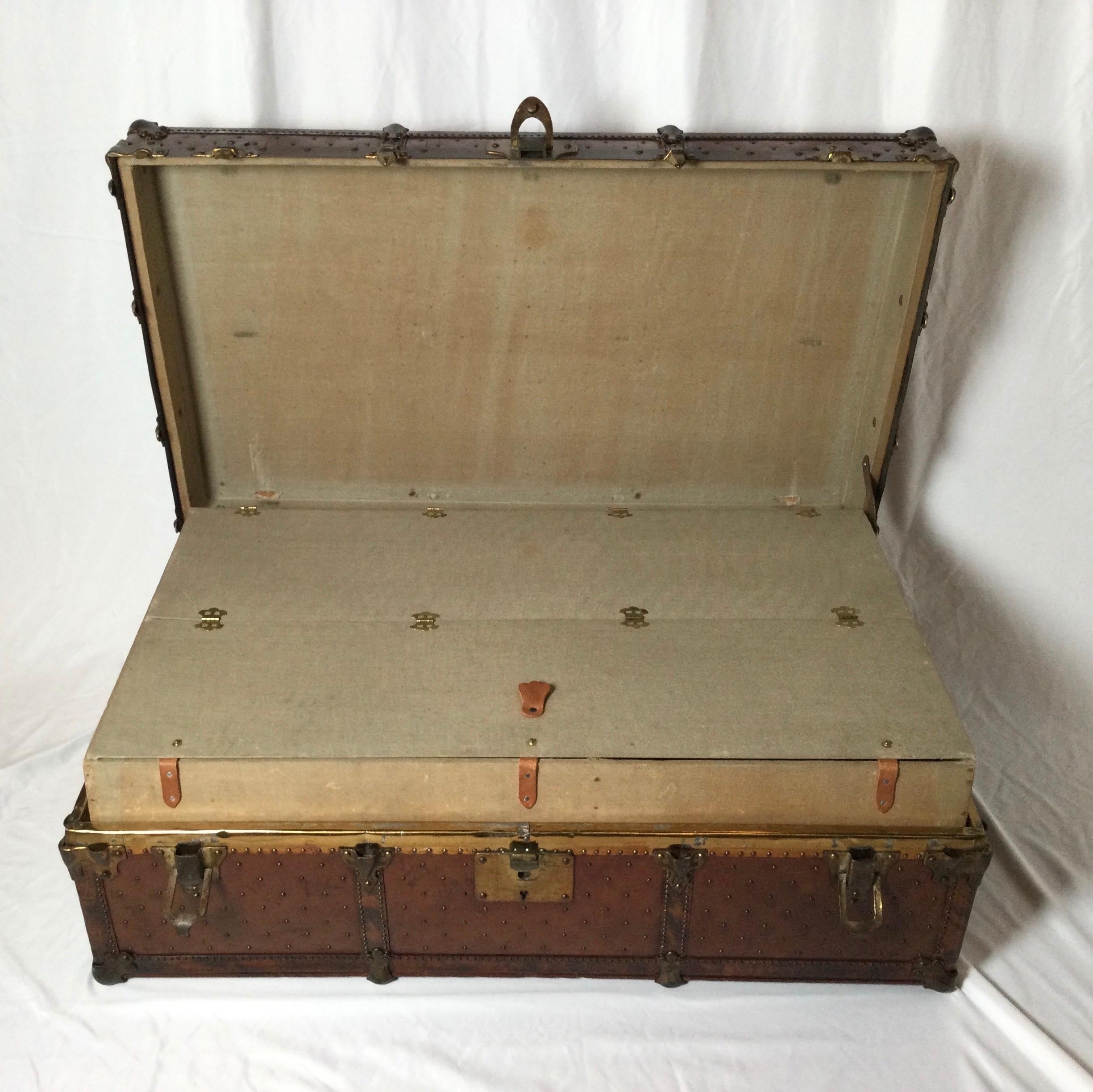 19th Century Italian Leather Steamer Trunk For Sale 2