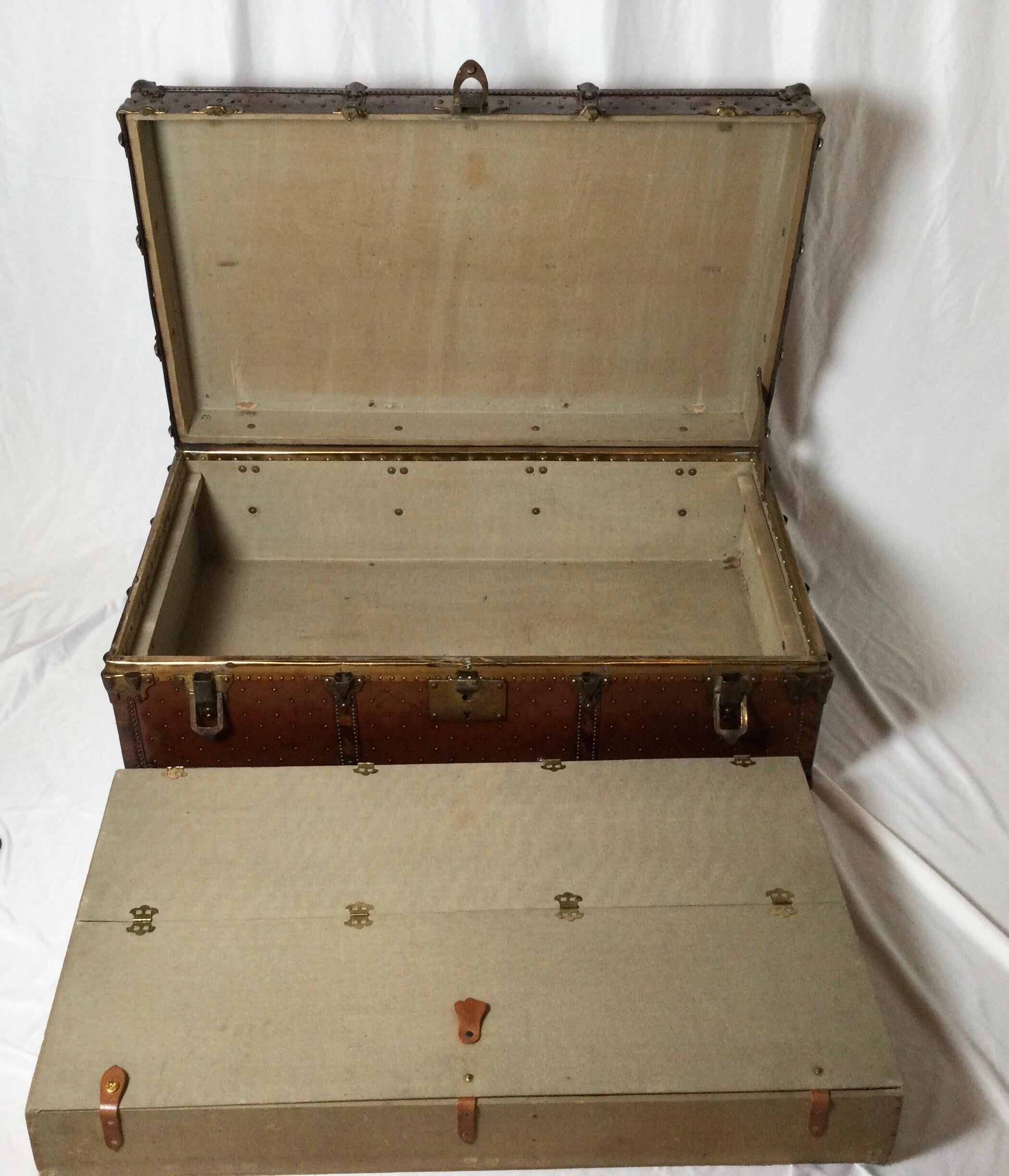 19th Century Italian Leather Steamer Trunk For Sale 4