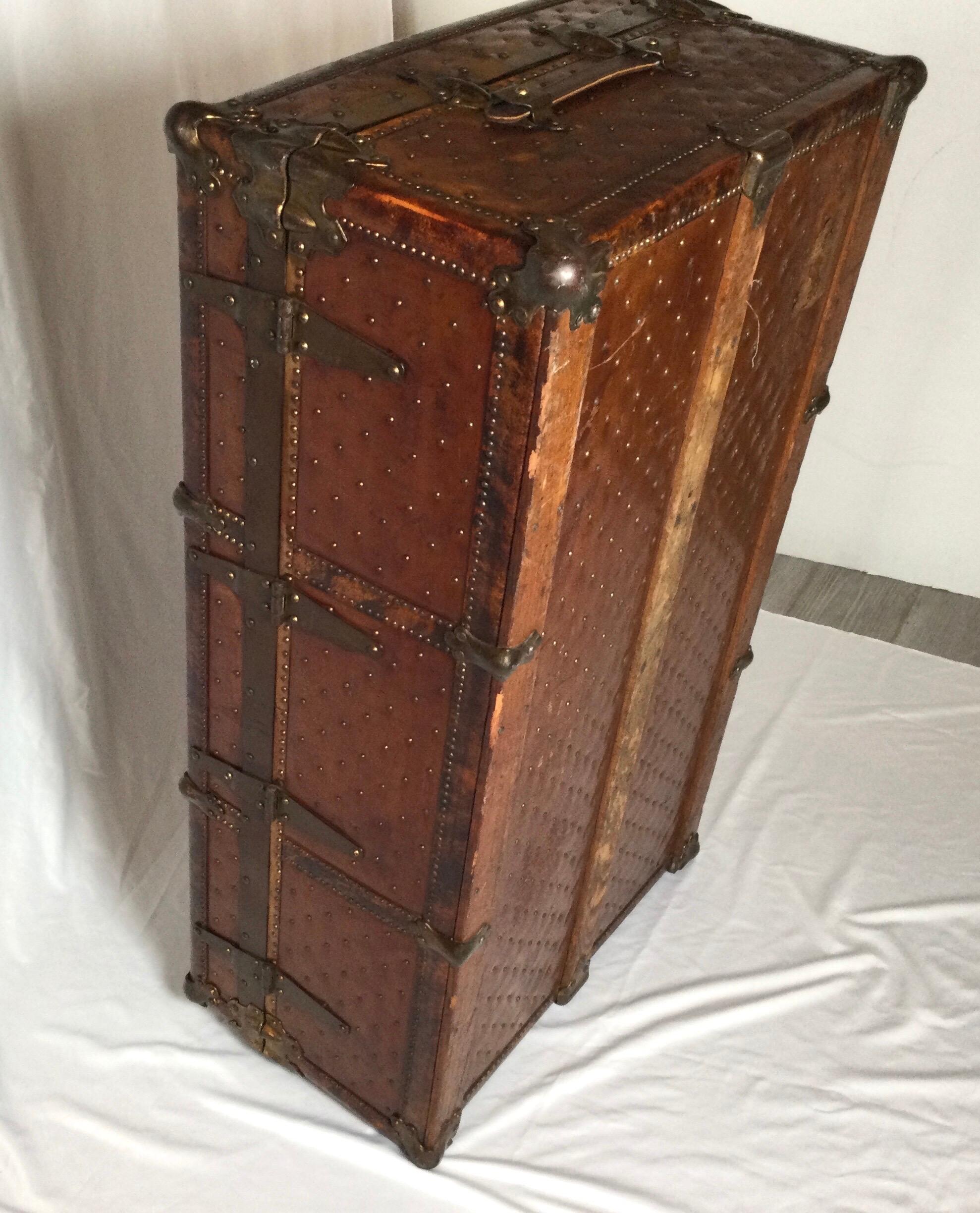 Brass 19th Century Italian Leather Steamer Trunk For Sale