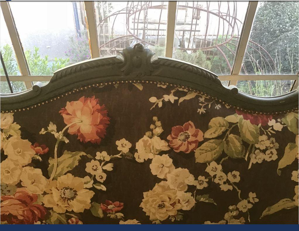 Fabric 19th Century Italian Living Room Set in Lacquered Wood Floral Upholstered, 1890s For Sale