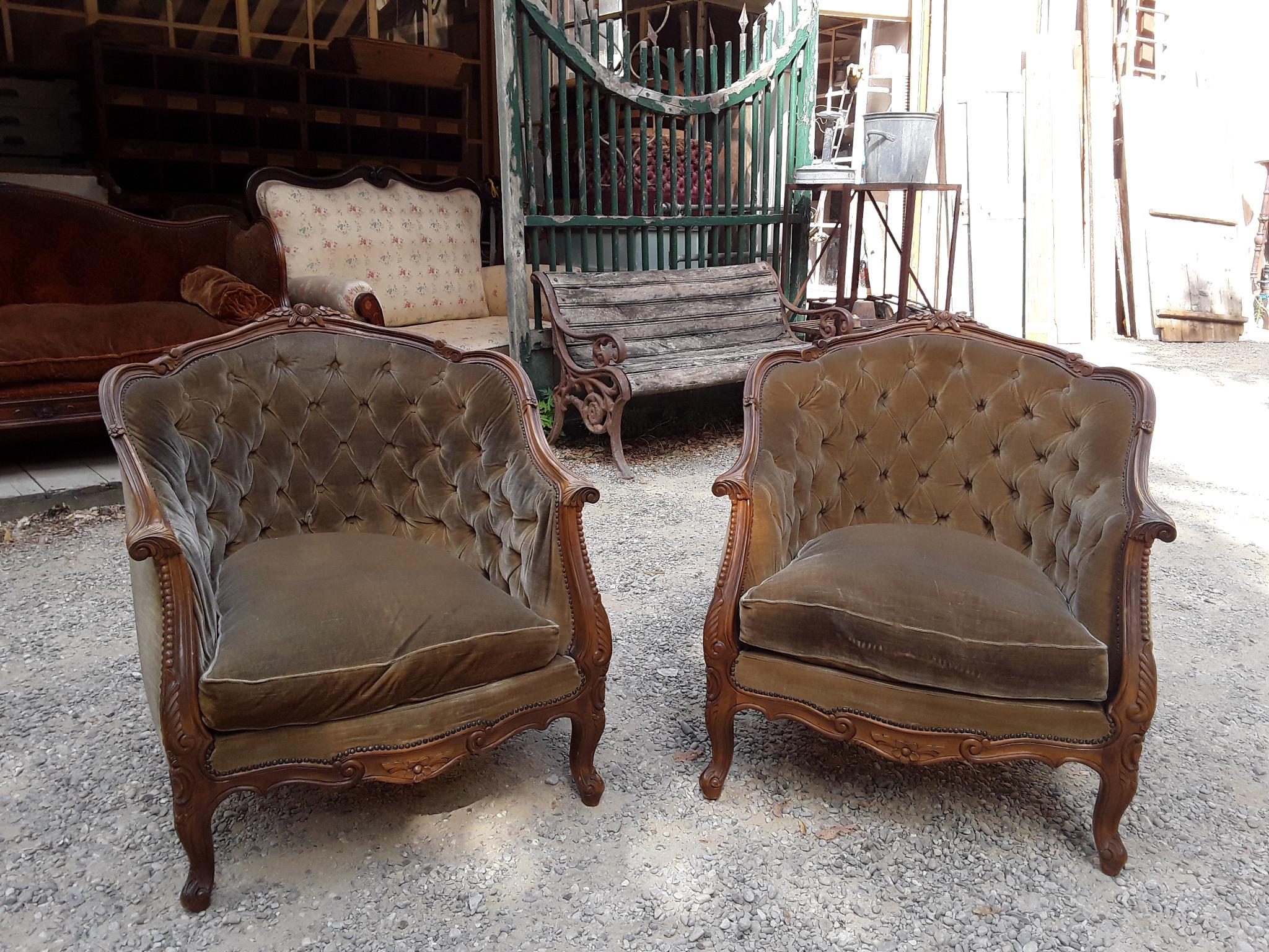 Velvet 19th Century Italian Living Room Set with Sofa and Armchairs, Original Fabric For Sale