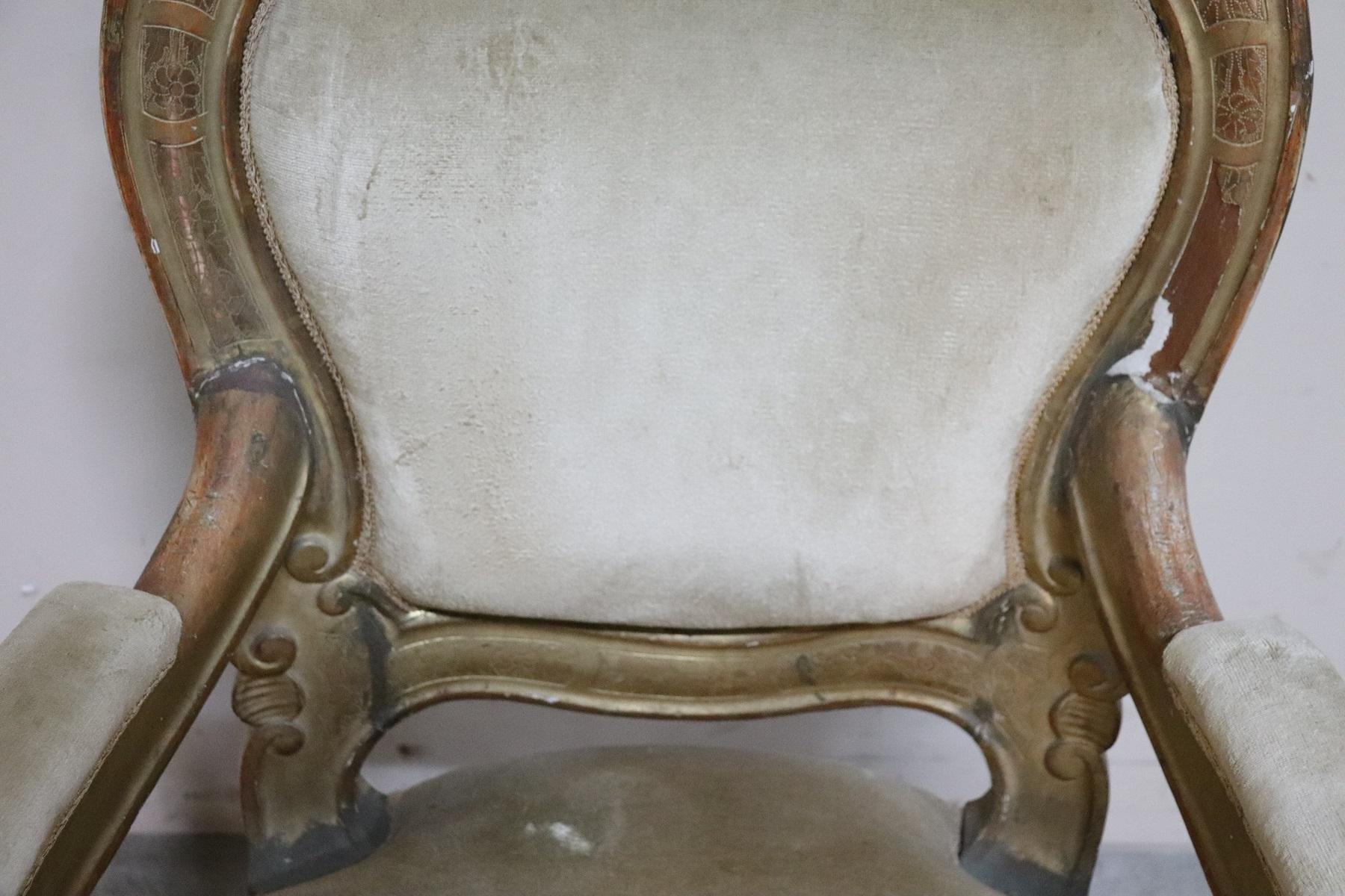 19th Century Italian Louis Philippe Carved and Gilded Wood Antique Armchair In Fair Condition In Casale Monferrato, IT