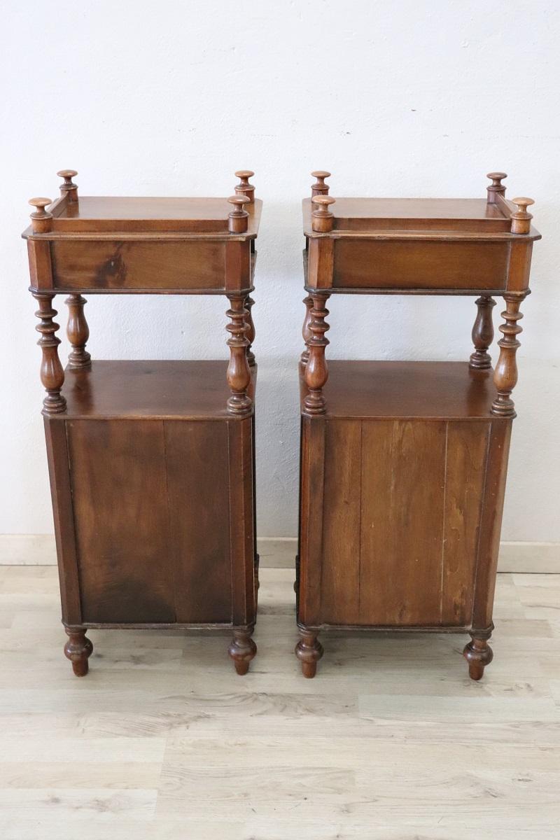 19th Century Italian Louis Philippe Pair of Antique Nightstands in Solid Walnut For Sale 4