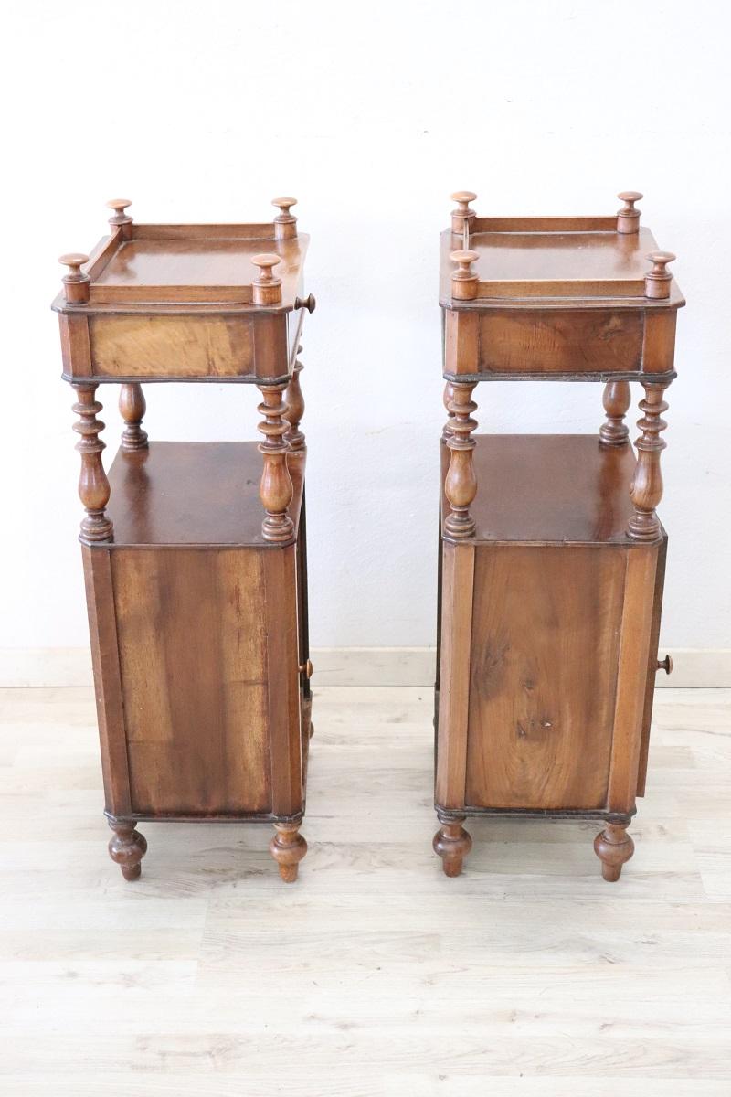 19th Century Italian Louis Philippe Pair of Antique Nightstands in Solid Walnut For Sale 5