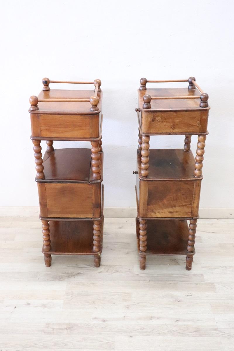 19th Century Italian Louis Philippe Set of 2 Antique Nightstands in Solid Walnut 3