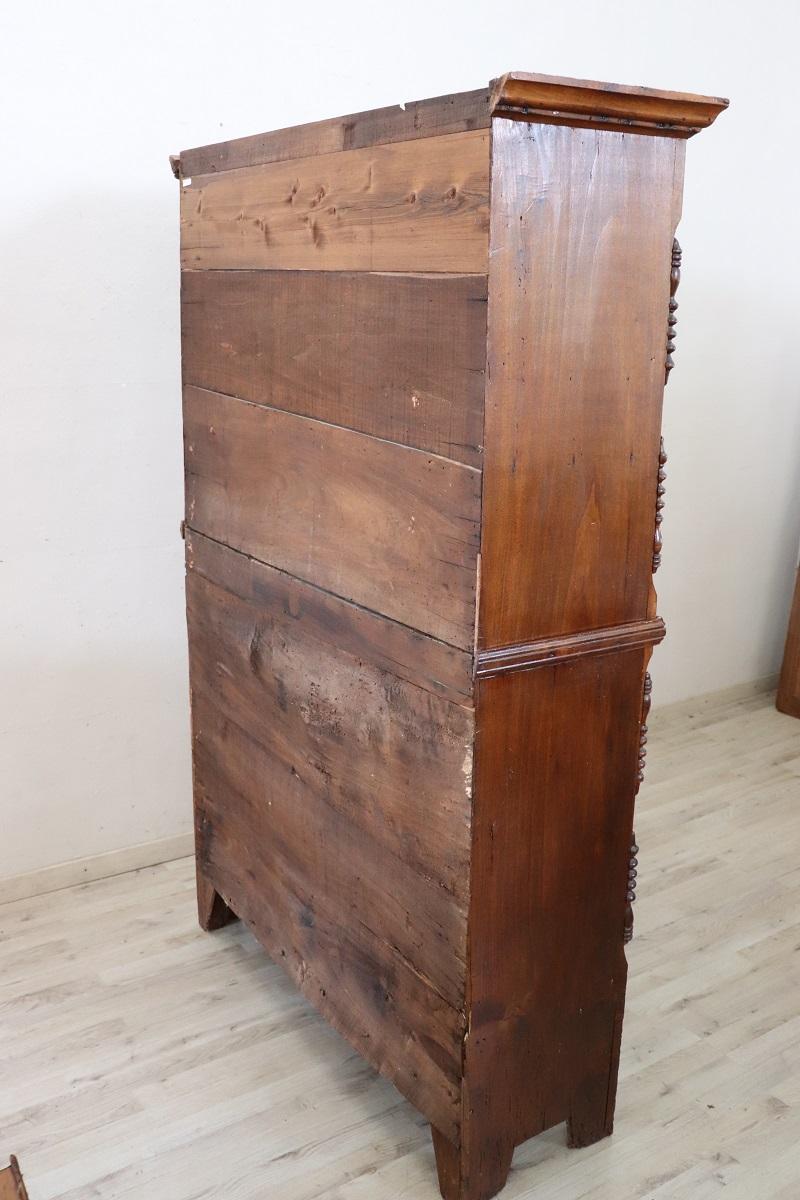 Armadio antico in legno di pioppo massiccio del XIX secolo italiano Louis Philippe in vendita 5