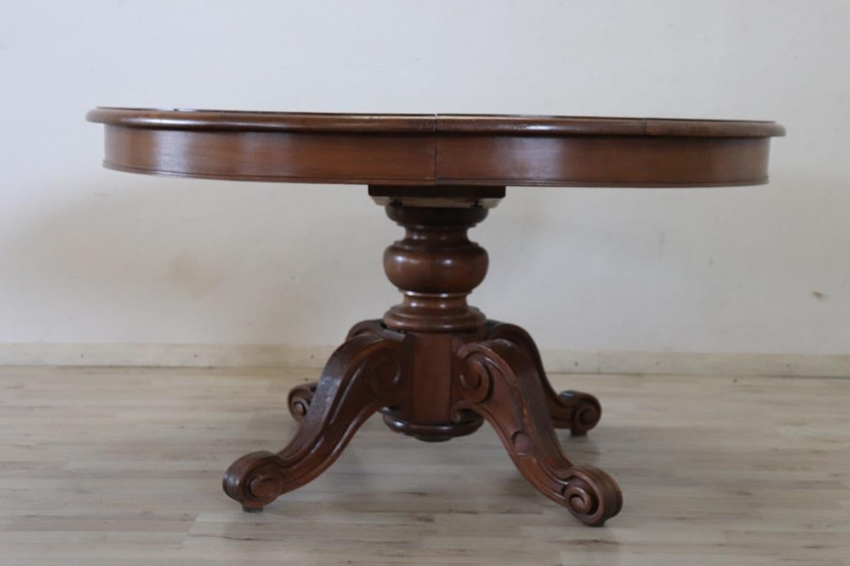 19th Century Italian Louis Philippe Solid Walnut Oval Extendable Dining Table 8