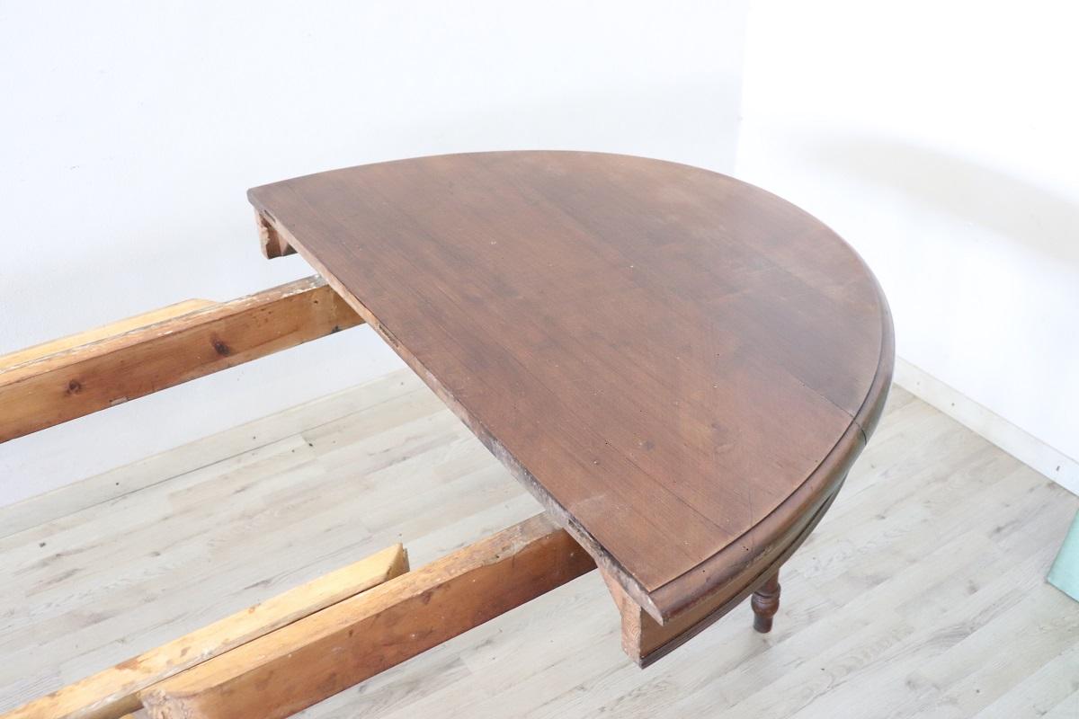19th Century Italian Louis Philippe Solid Walnut Oval Extendable Dining Table 3