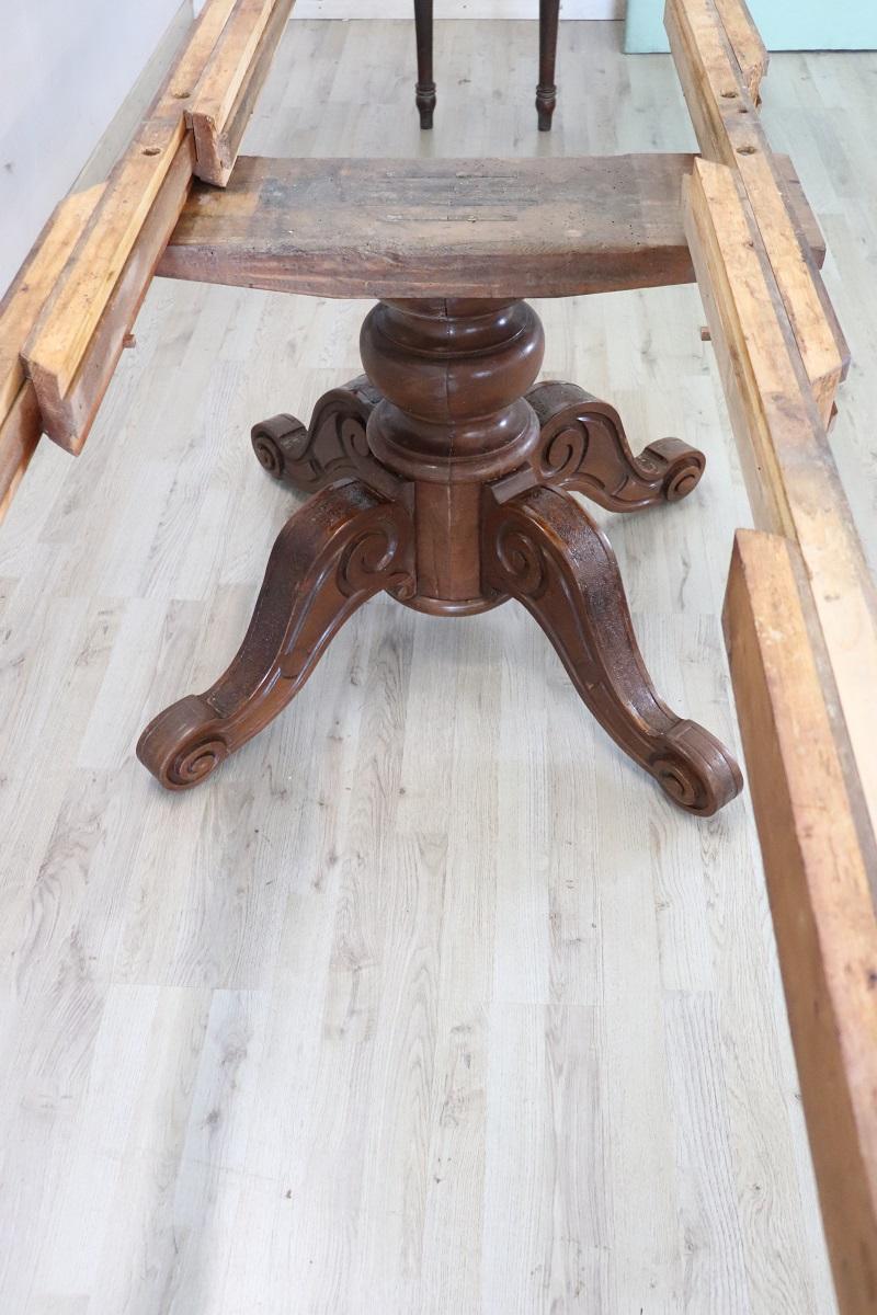 19th Century Italian Louis Philippe Solid Walnut Oval Extendable Dining Table 5