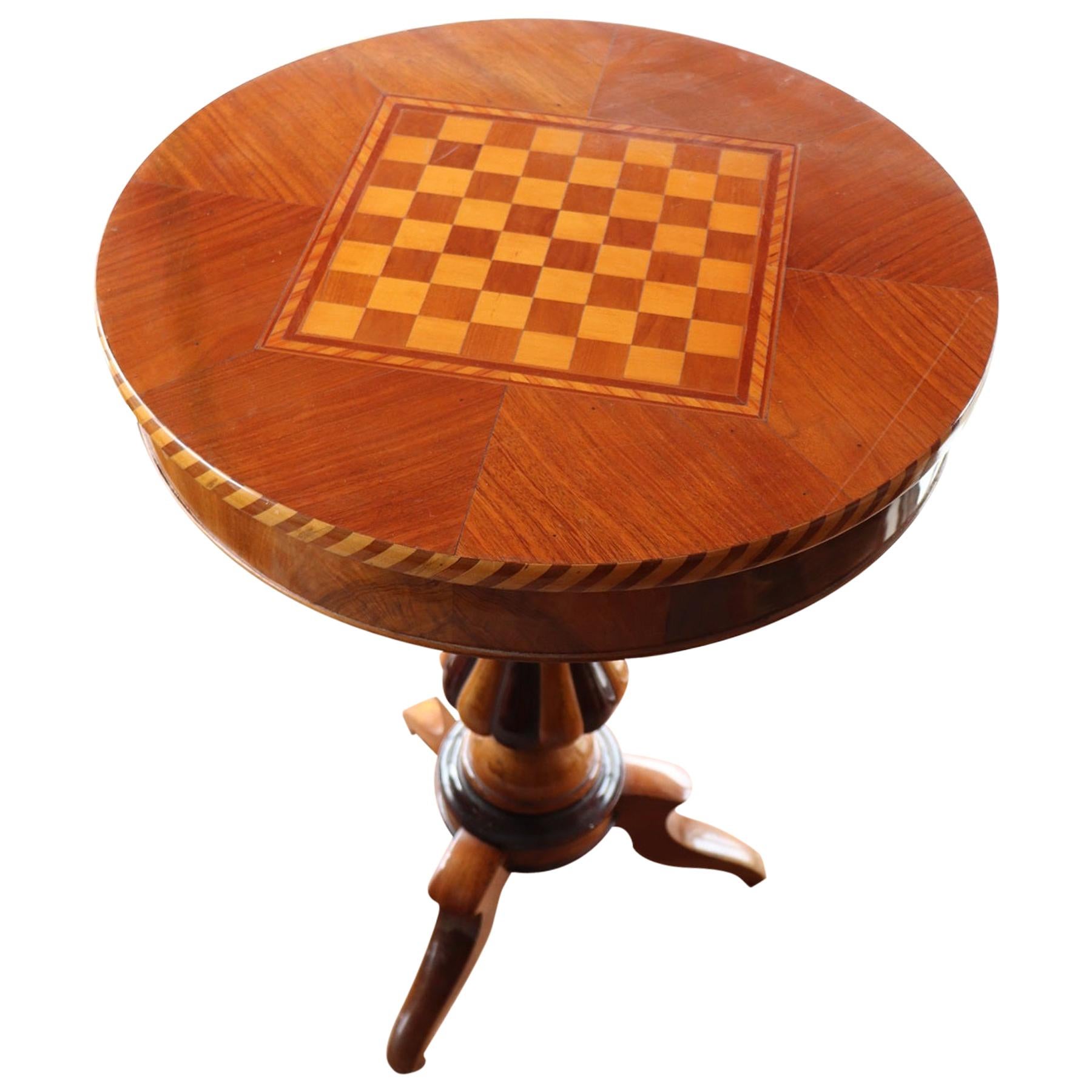 19th Century Italian Louis Philippe Walnut Inlay Round Chess Table or Side Table