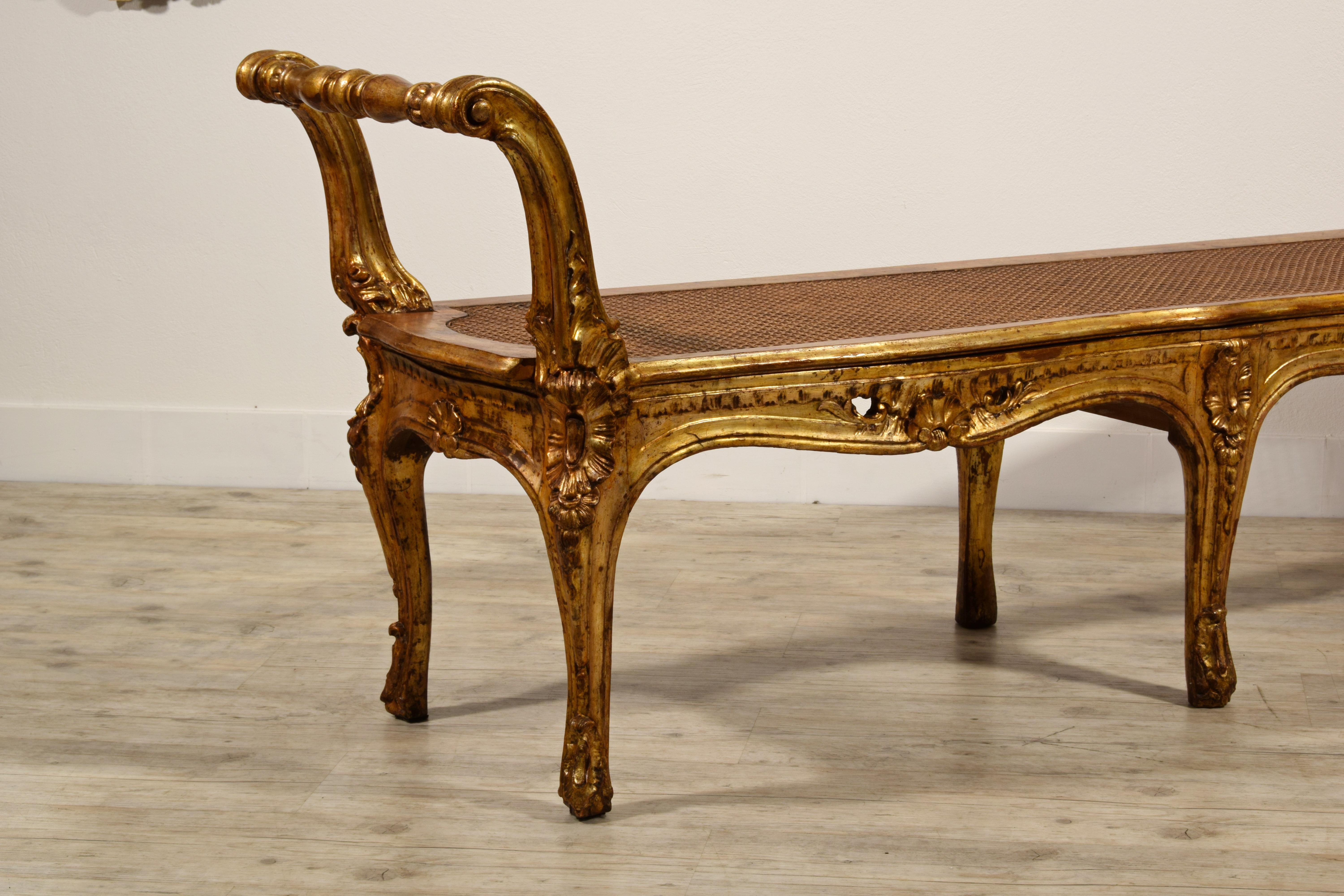 19th Century Italian Louis XV Style Carved and Giltwood Bench 7
