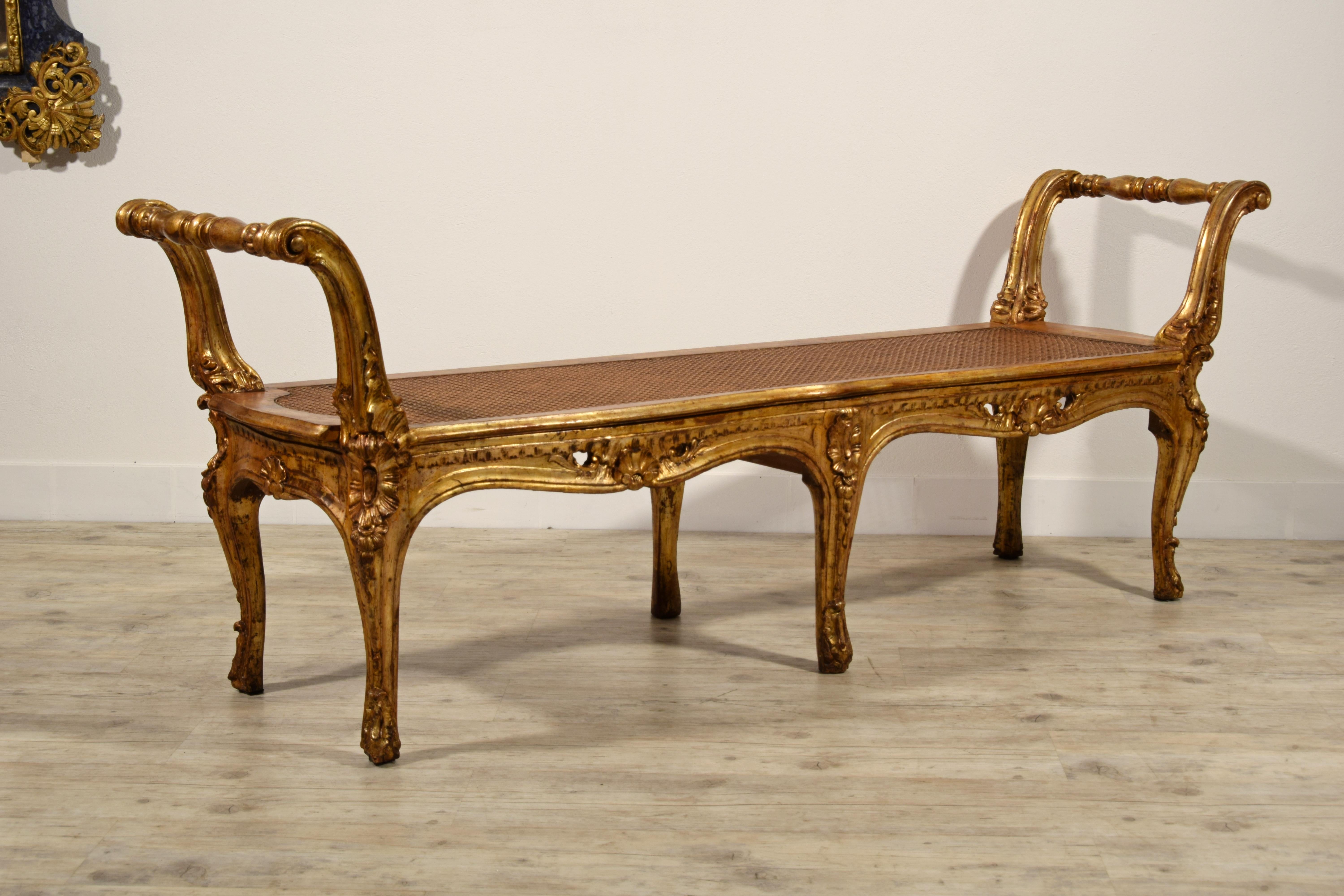 19th Century Italian Louis XV Style Carved and Giltwood Bench 10