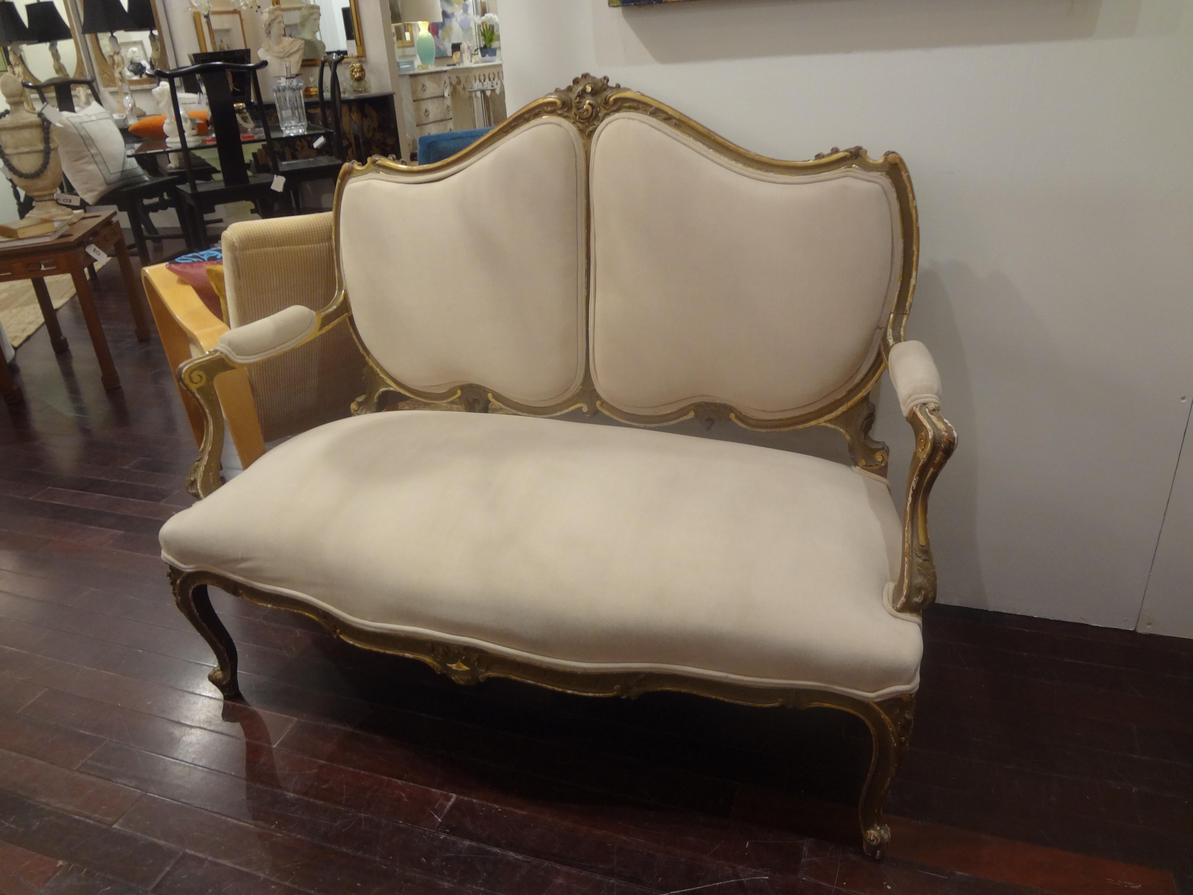 19th Century Italian Louis XV Style Giltwood Loveseat For Sale 5