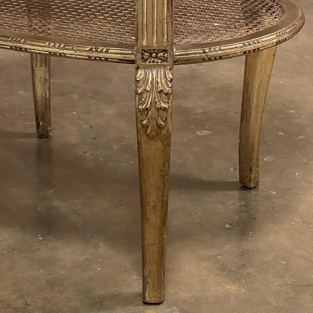 19th Century Italian Louis XVI Oval Marble Top End Table For Sale 11