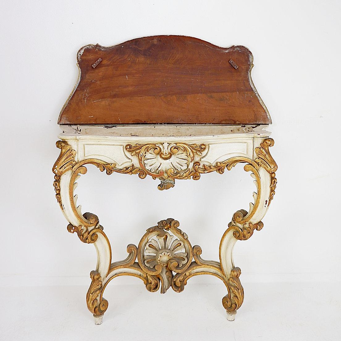 Wear consistent with age and use​​​​​​​ : See Photos Please
19th Century Italian Louis XVI Style Carved Wood console Planter
Antique - Decoration - 19th
Measures : 107cmx50cm H:88cm 
Material : Wood - Zinc 
