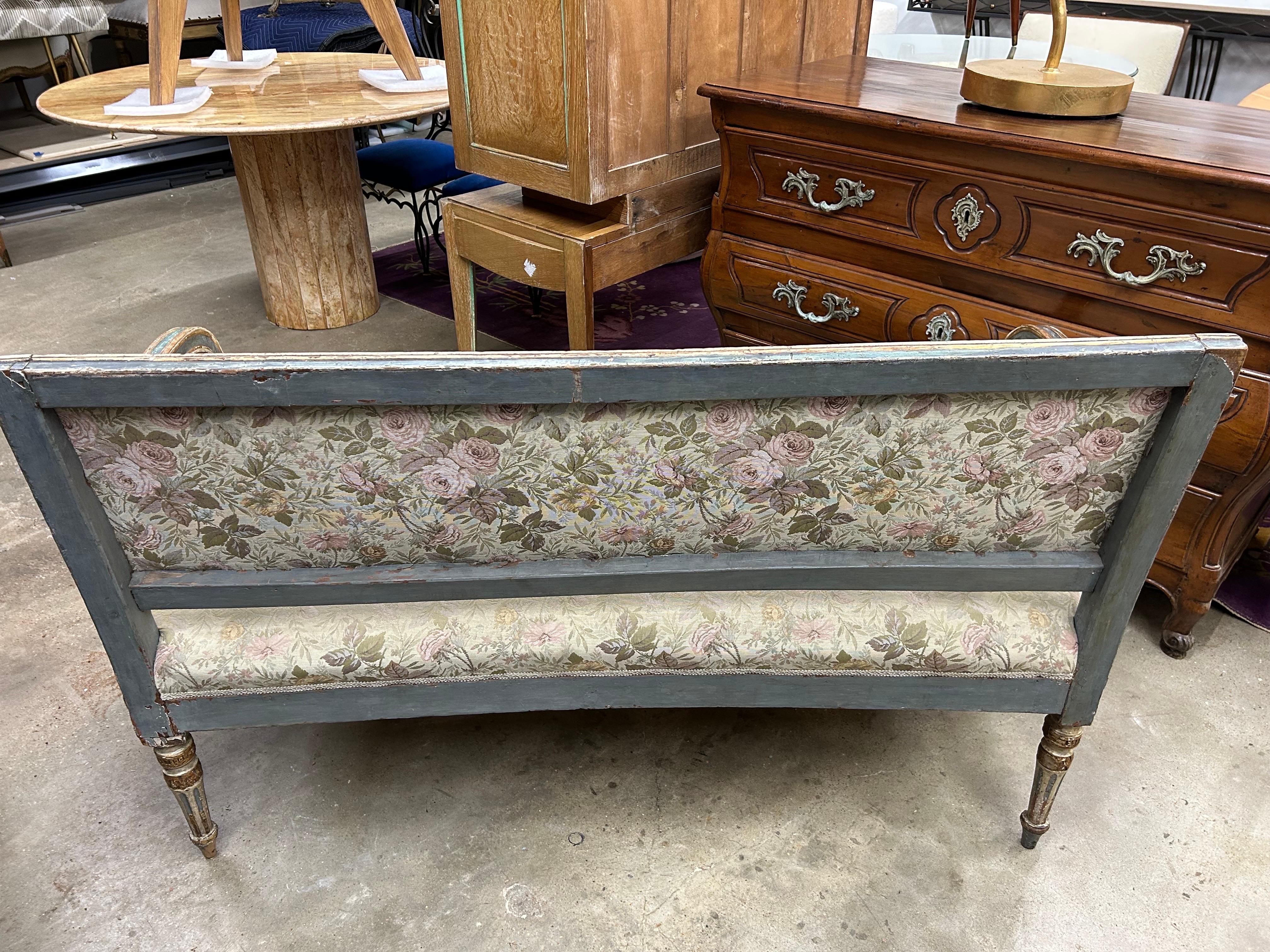 Sofá italiano del siglo XIX estilo Luis XVI en venta 1