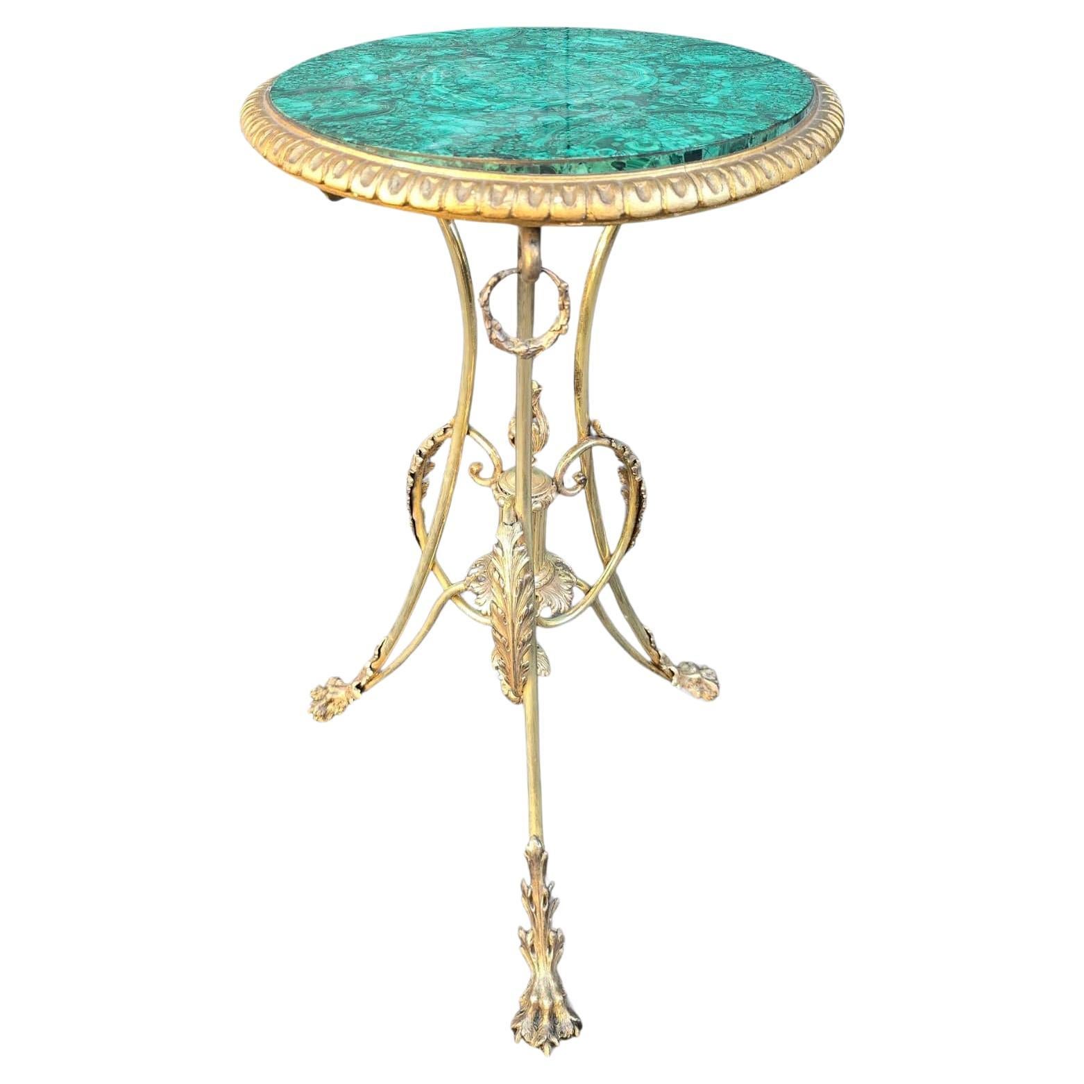 Table italienne du XIXe siècle en malachite et bronze doré