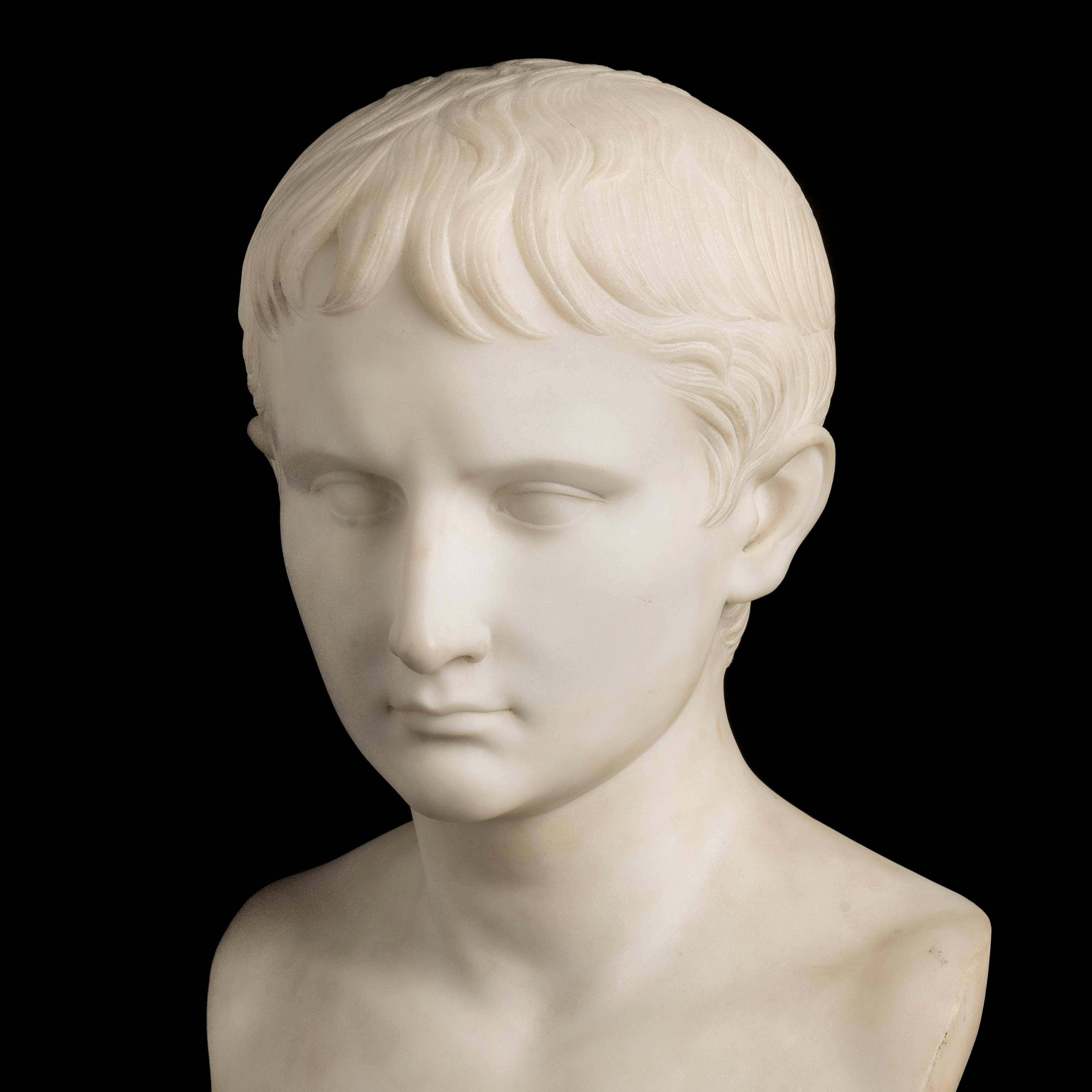 Buste en marbre italien du XIXe siècle représentant l'empereur Auguste Bon état - En vente à London, GB