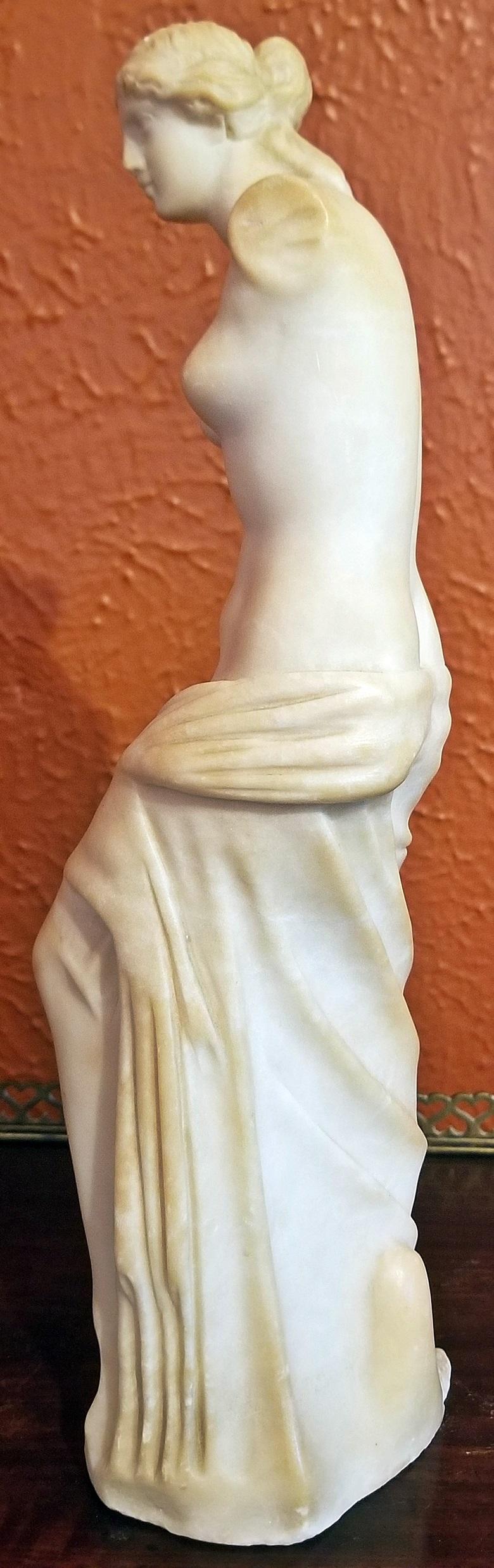 19th century Italian Marble Figurine of Venus De Milo 1