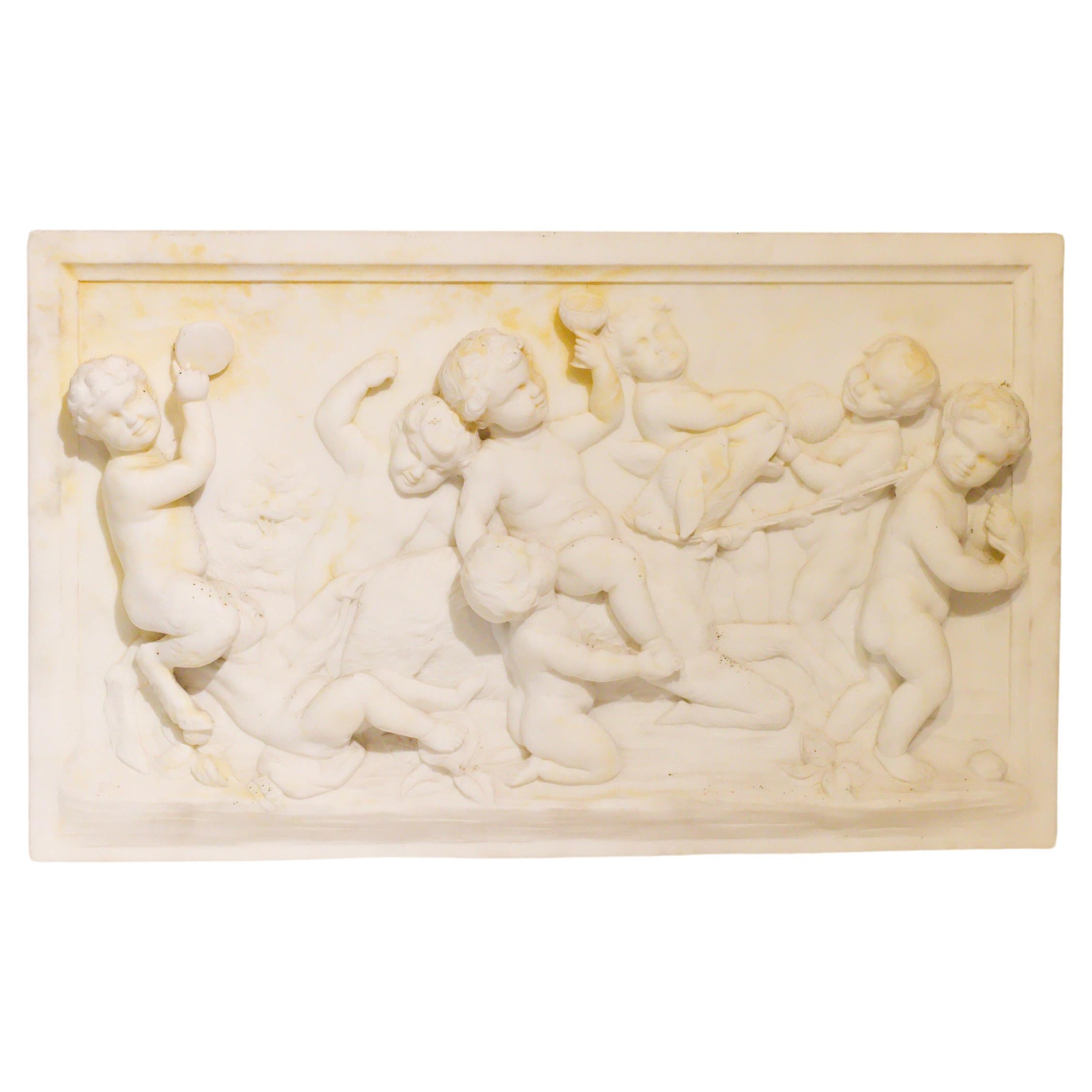 19th Century Italian Marble Plaque with Cherub Scene, in the Manner of Clodion For Sale