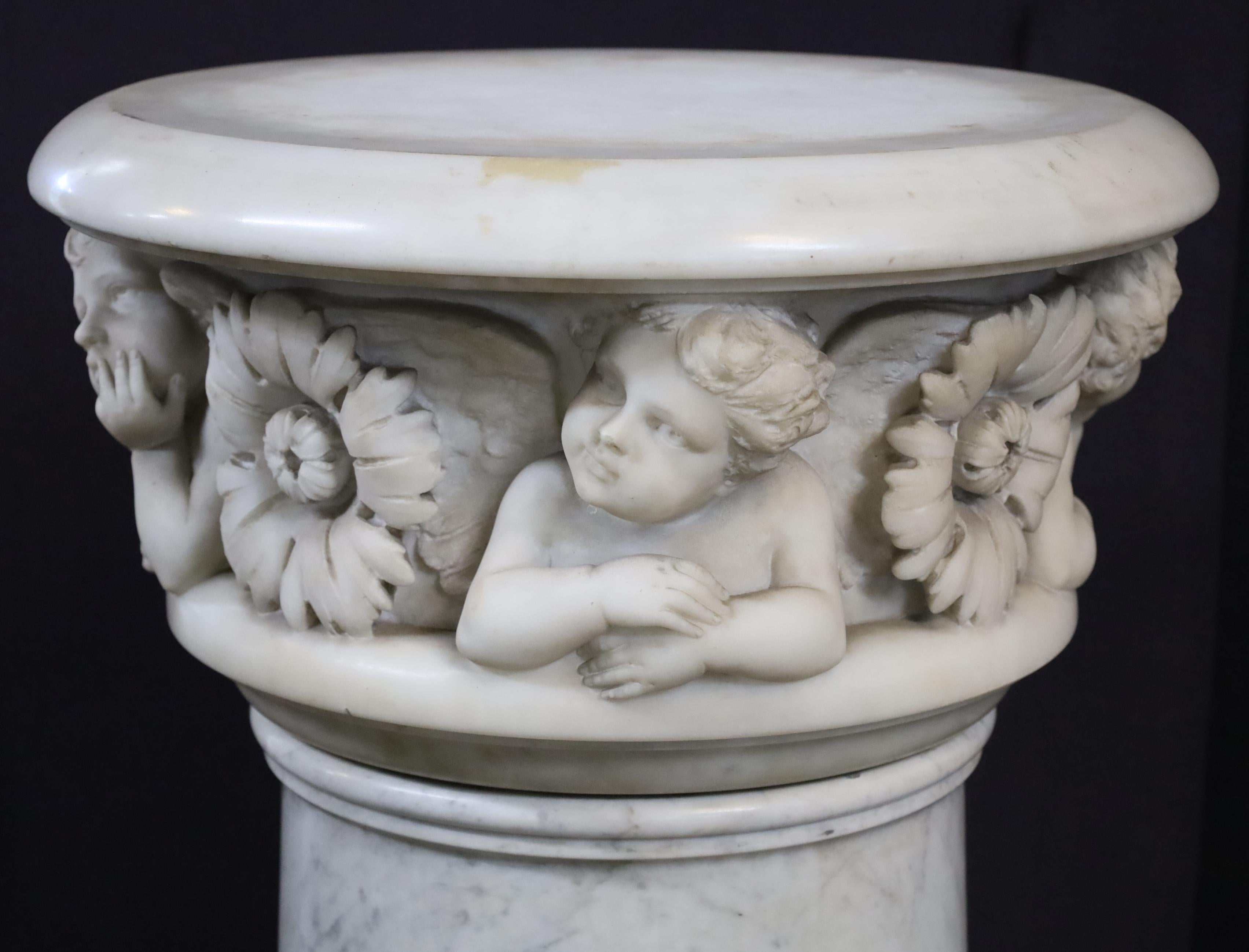 19th Century Italian Marble Revolving Pedestal In Good Condition For Sale In Dallas, TX