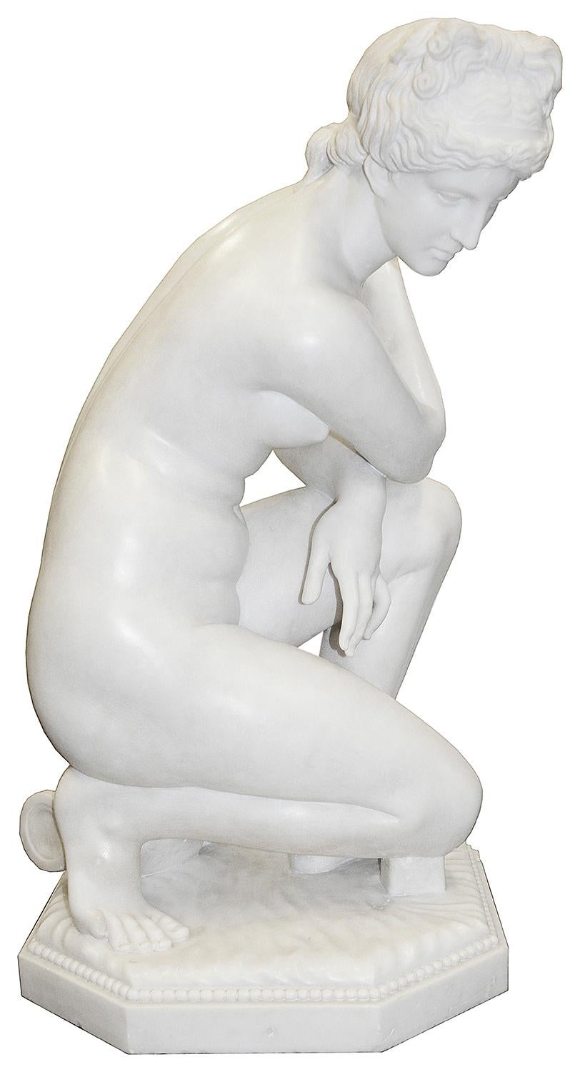 Italienische Marmorstatue der „Königlichen Venus“ aus dem 19. Jahrhundert im Zustand „Gut“ im Angebot in Brighton, Sussex