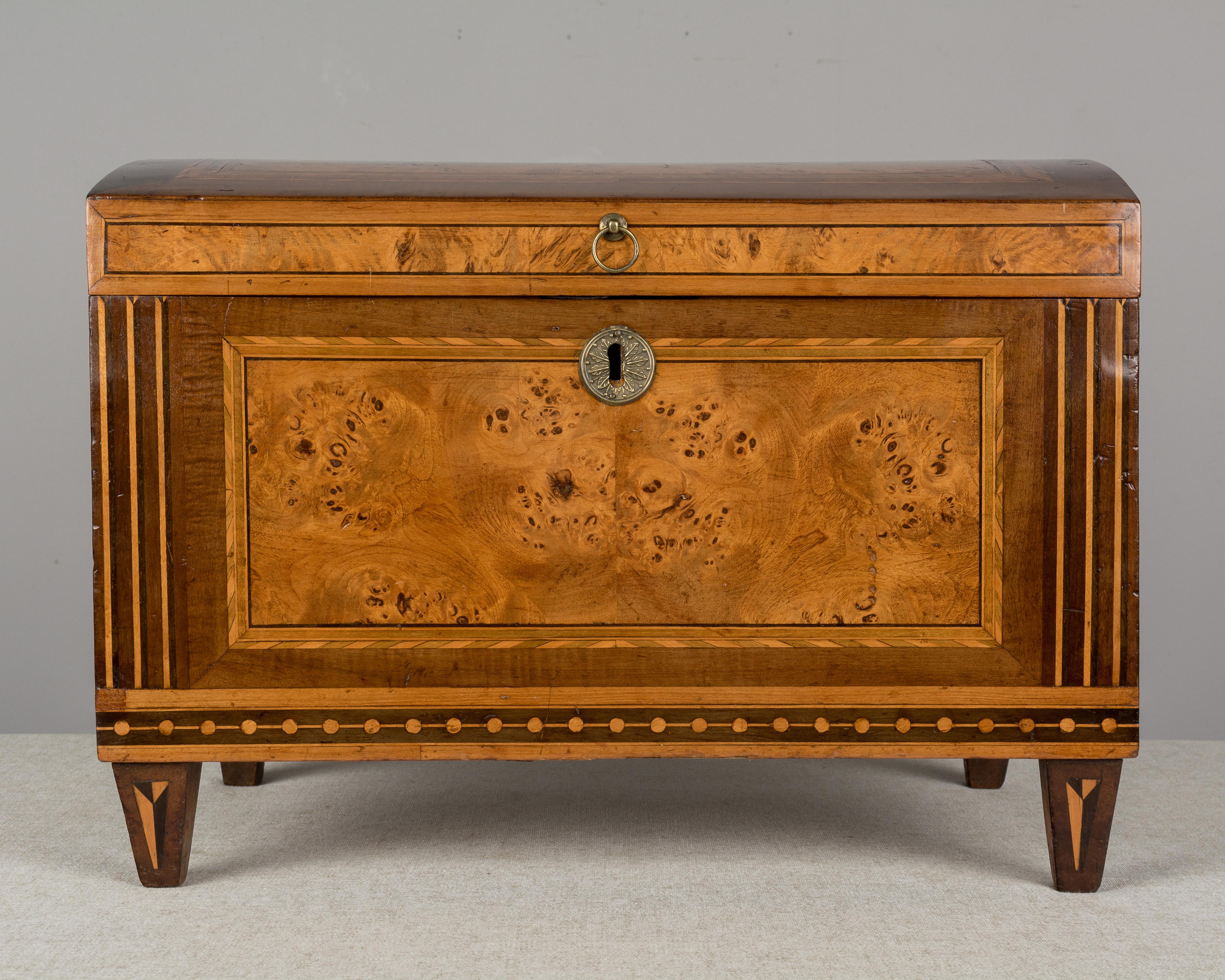 19th Century Italian Marquetry Box For Sale 1
