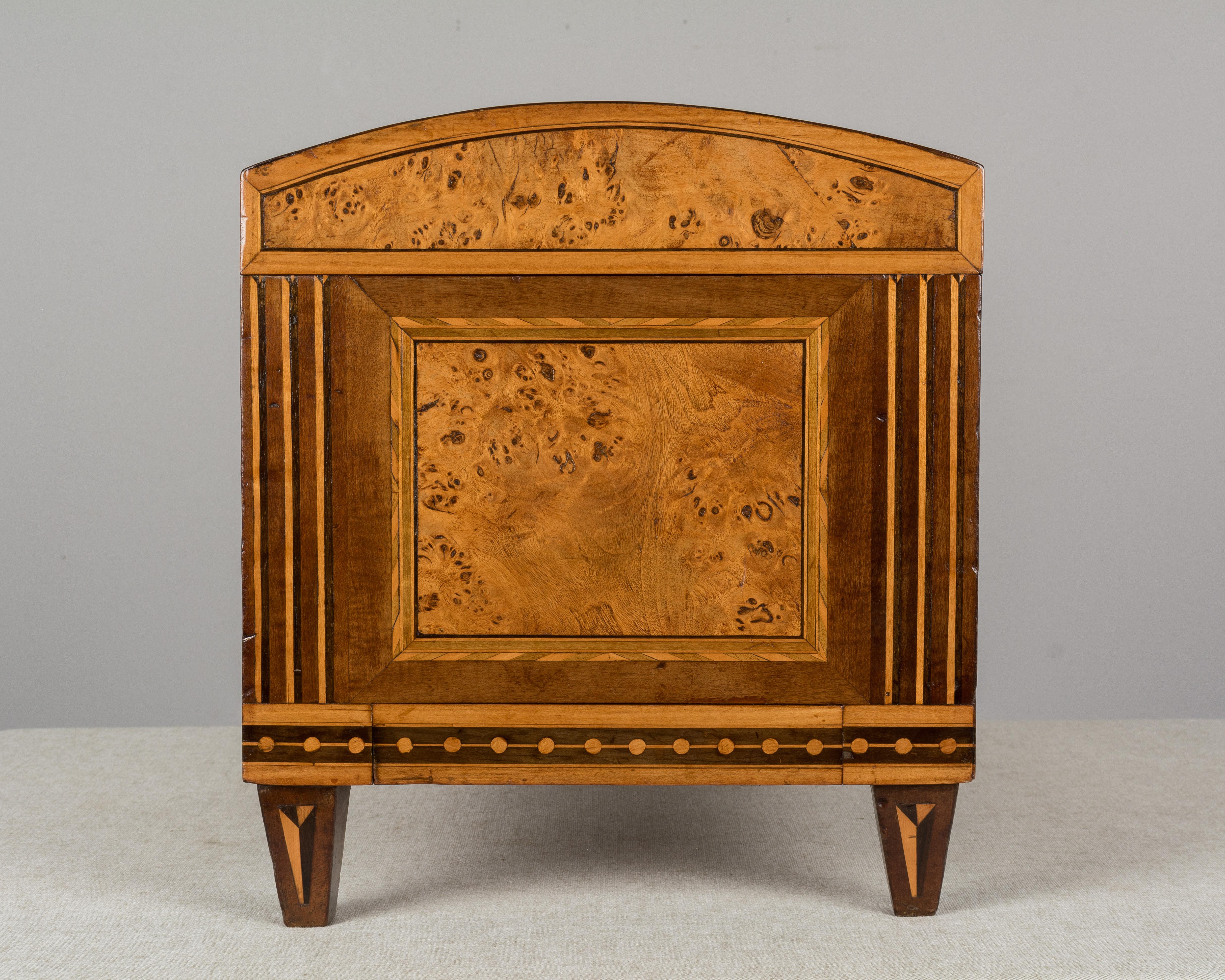19th Century Italian Marquetry Box For Sale 2