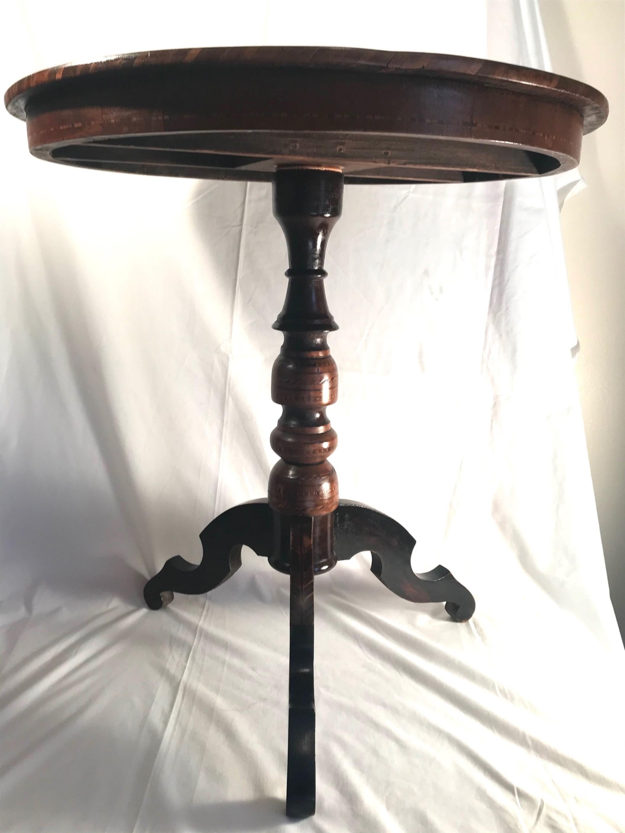 Neoclassical 19th Century Italian Marquetry Pedestal Center Table For Sale