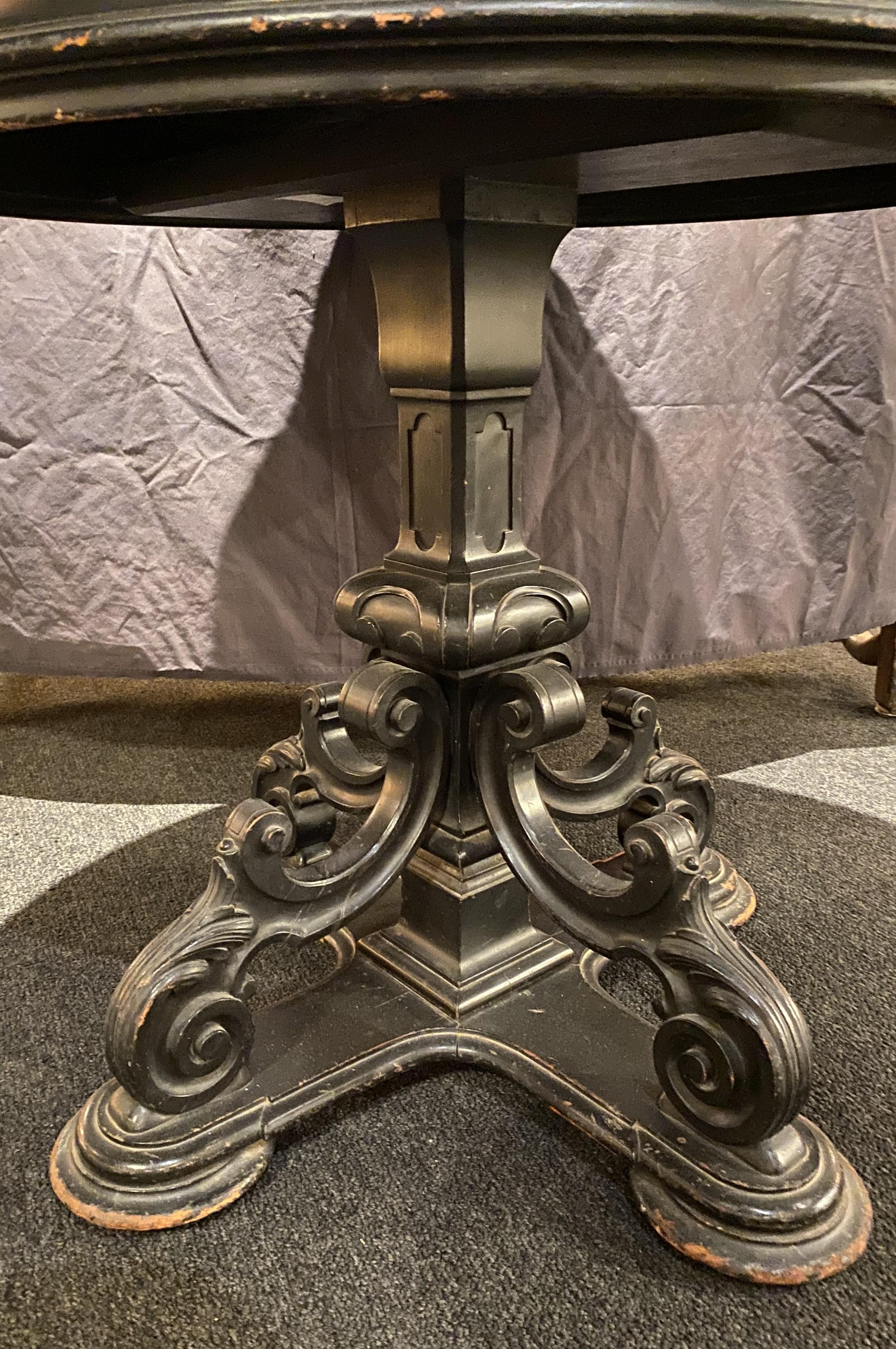 19th Century Italian Micro Mosaic Round Center Table with Ebonized Carved Base For Sale 8