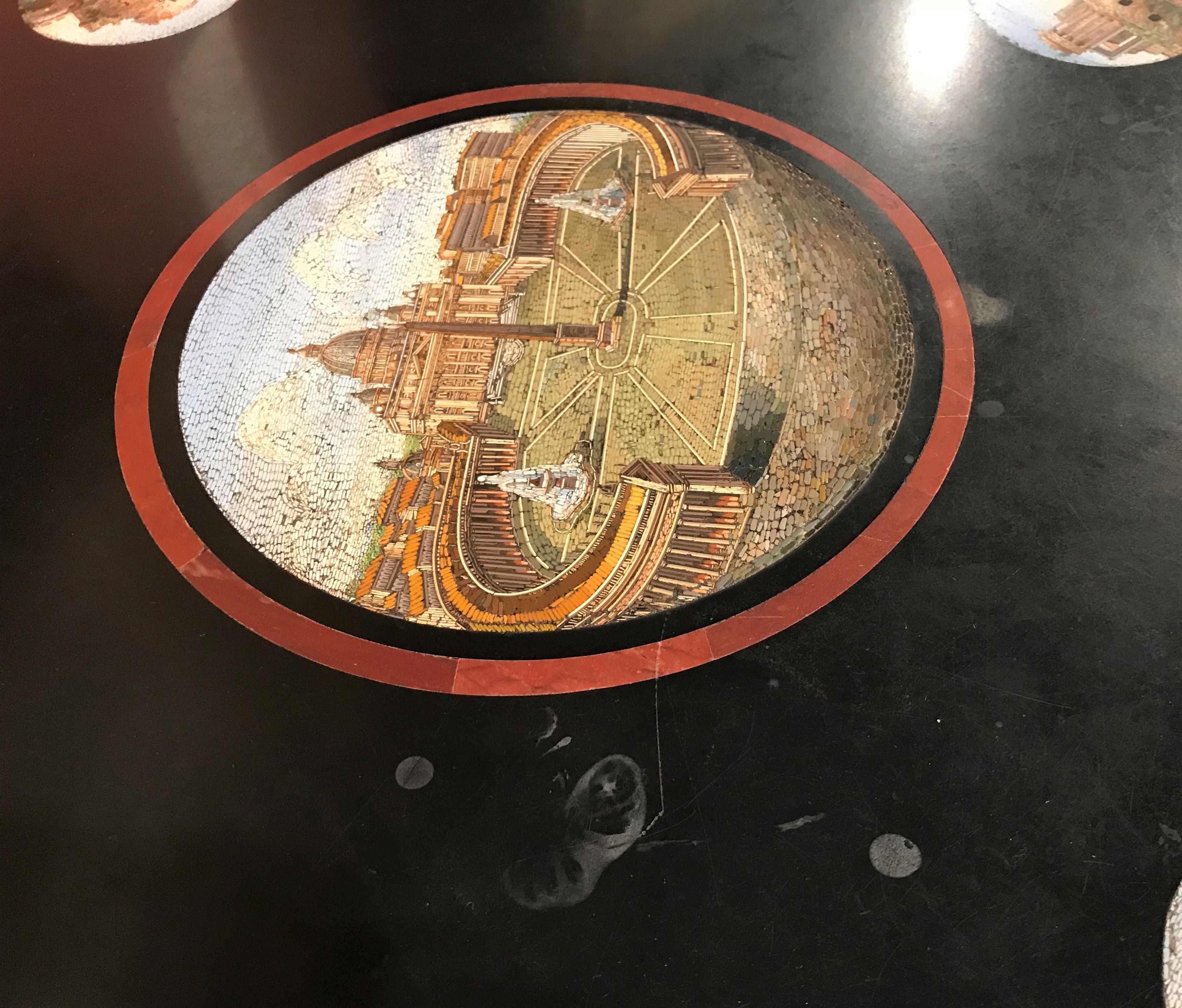 Table centrale ronde italienne du 19ème siècle en micro-mosaïque avec base sculptée en ébène en vente 8