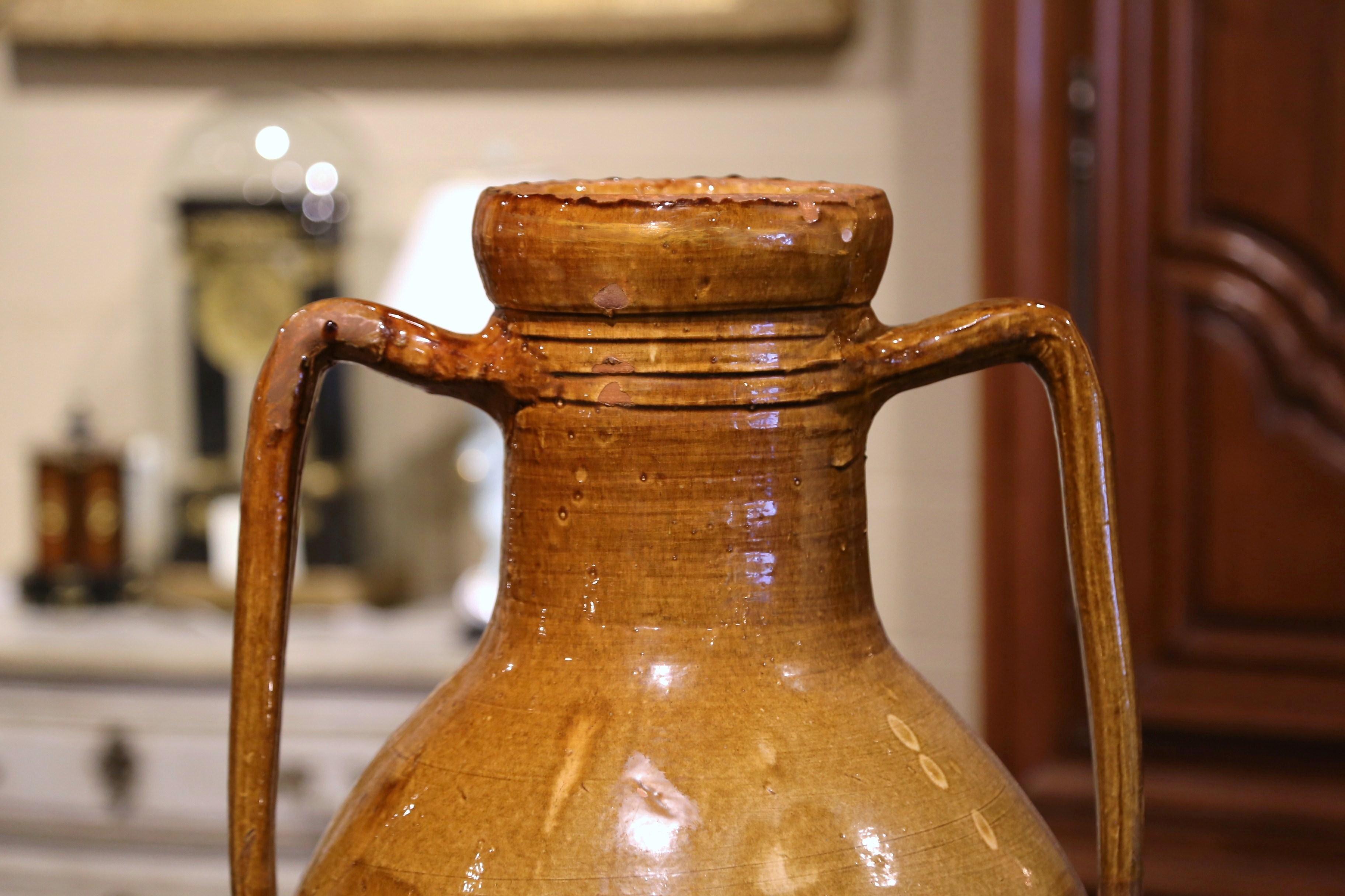 19th Century Italian Mustard Glazed Terracotta Olive Jar Amphora with Handles In Excellent Condition In Dallas, TX