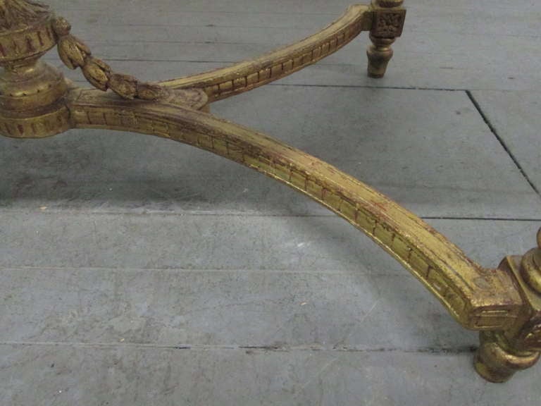 19th Century Italian Neoclassical Gilt Carved Marble-Top Table For Sale 4