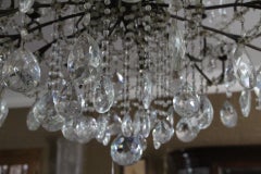 19th Century Italian Neoclassical Giltwood and Crystal Chandelier
