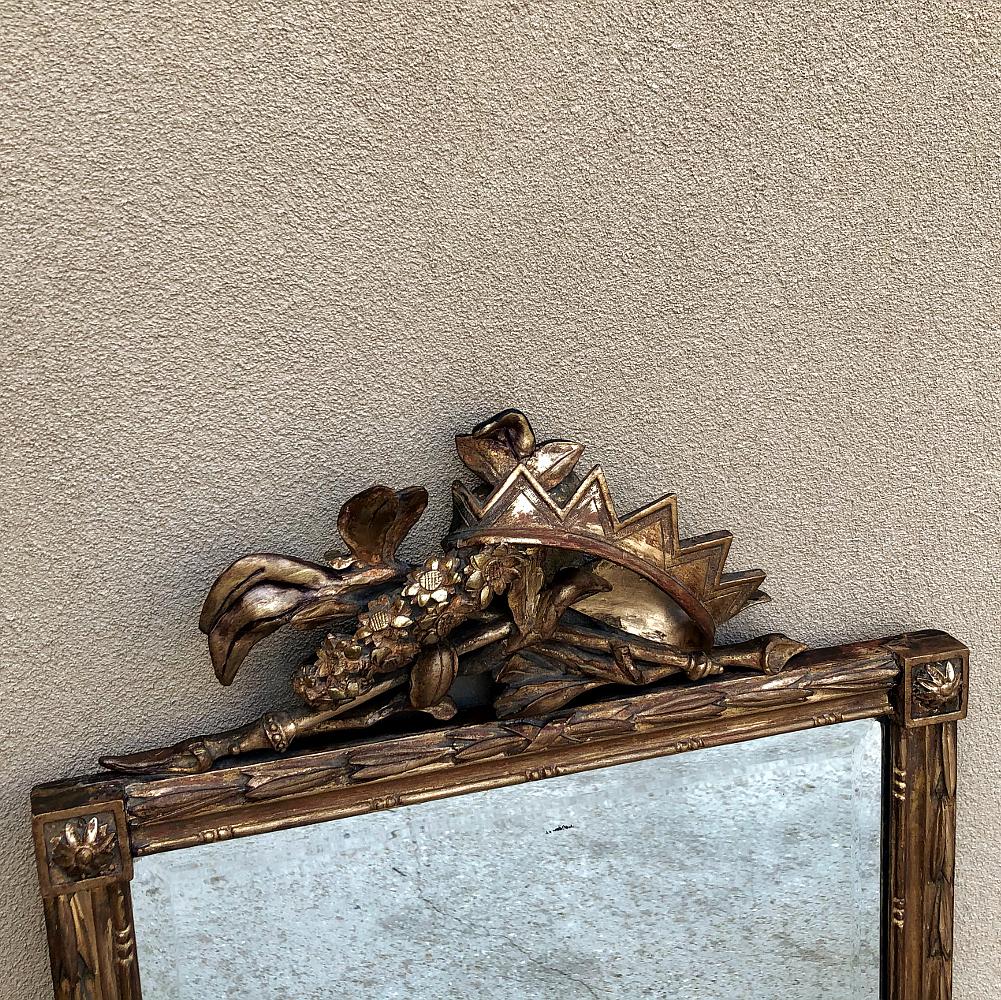 19th Century Italian Neoclassical Hand Carved Giltwood Mirror In Good Condition In Dallas, TX