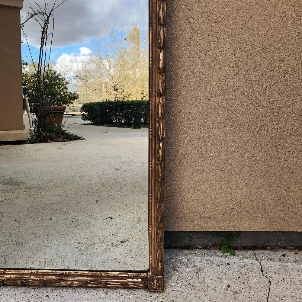 19th Century Italian Neoclassical Hand Carved Giltwood Mirror 3