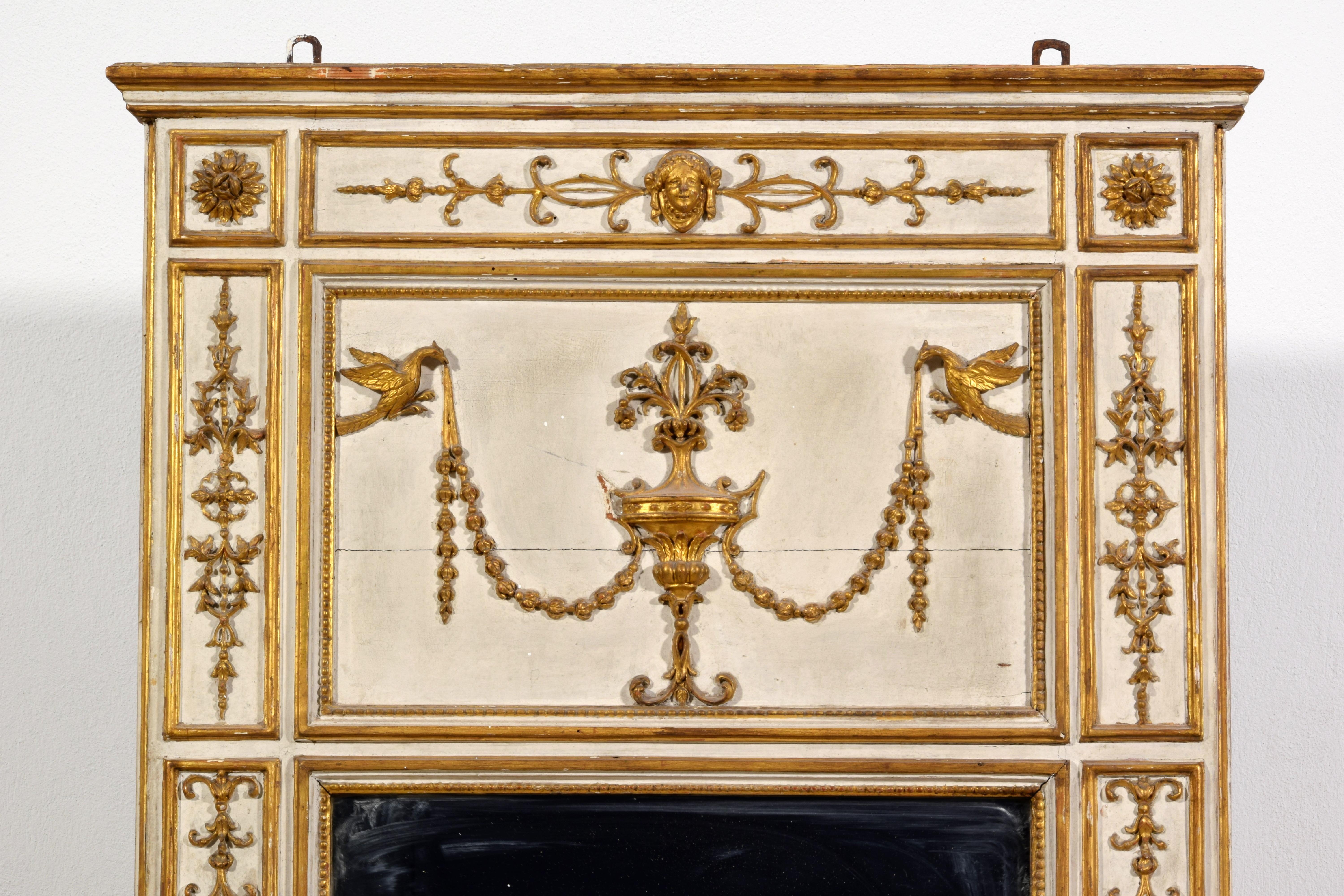 19th Century, Italian Neoclassical Lacquered and Gilt Wood Console with Mirror For Sale 15