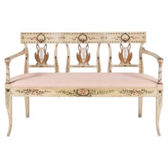 19th Century Italian Neoclassical Painted Settee with Carved Swan