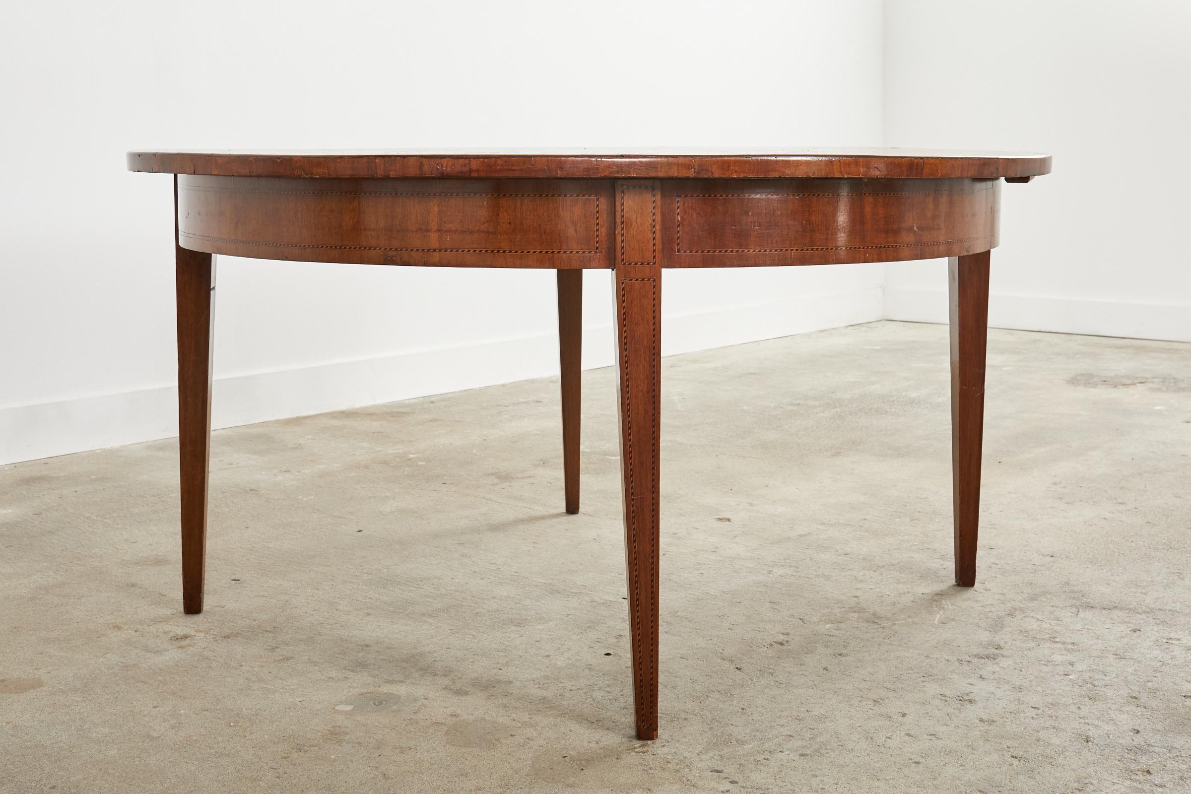 19th Century Italian Neoclassical Parquetry Walnut Dining Centre Table For Sale 14