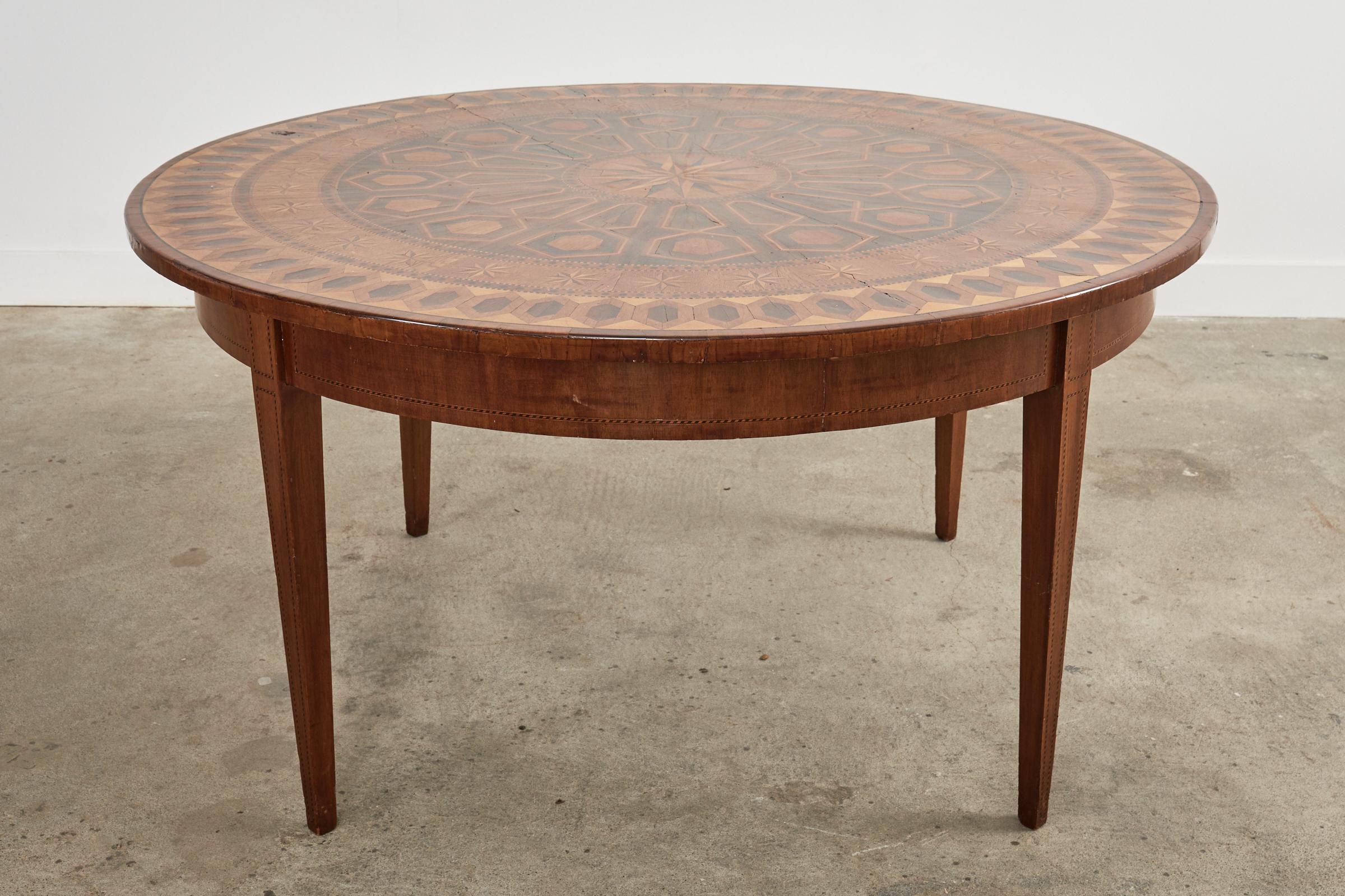 19th Century Italian Neoclassical Parquetry Walnut Dining Centre Table For Sale 1
