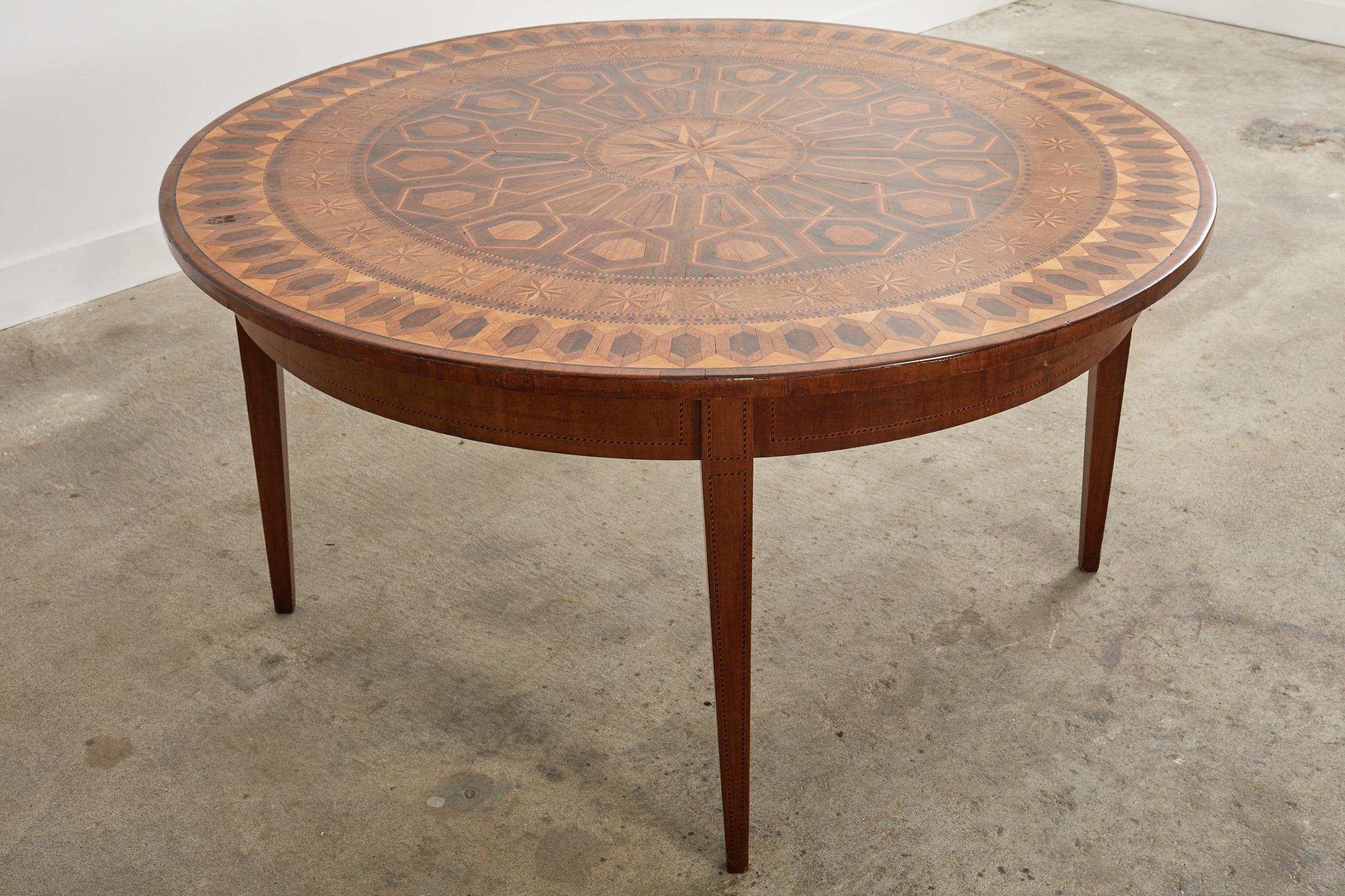 19th Century Italian Neoclassical Parquetry Walnut Dining Centre Table For Sale 4