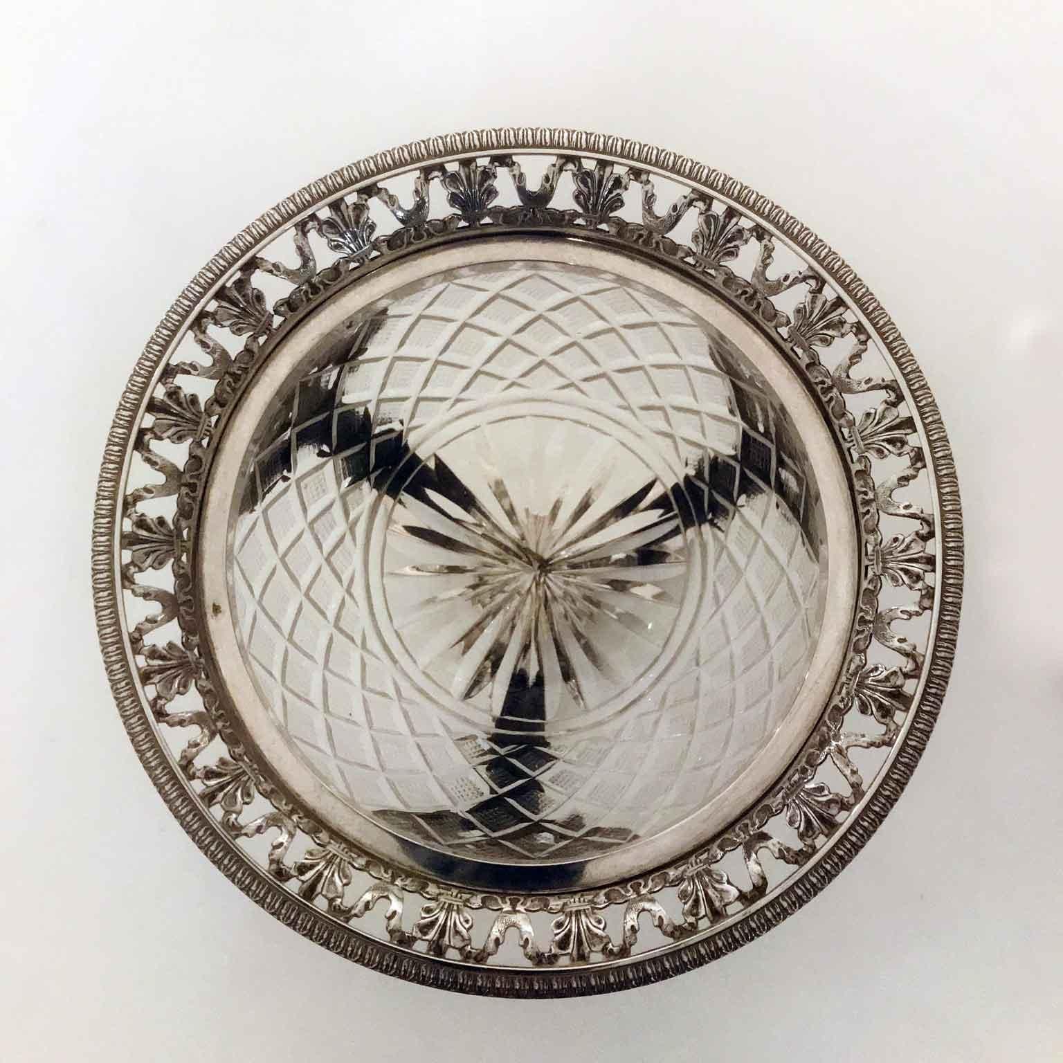 Compota Neoclásica Italiana de Plata y Cristal del Siglo XIX con Tapa siglo XIX en venta