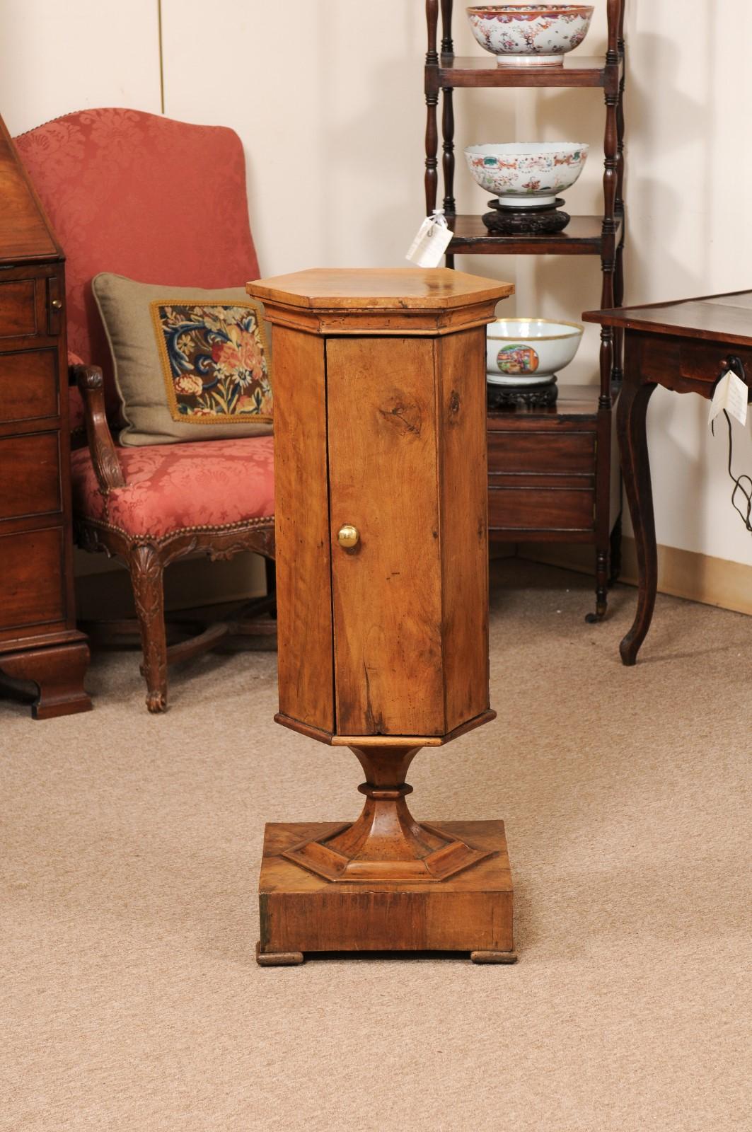 19th Century Italian Neoclassical Style Walnut Pedestal Cabinet For Sale 11