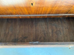 19th Century Italian Neoclassical walnut Veneer Chest of Drawers / Commode