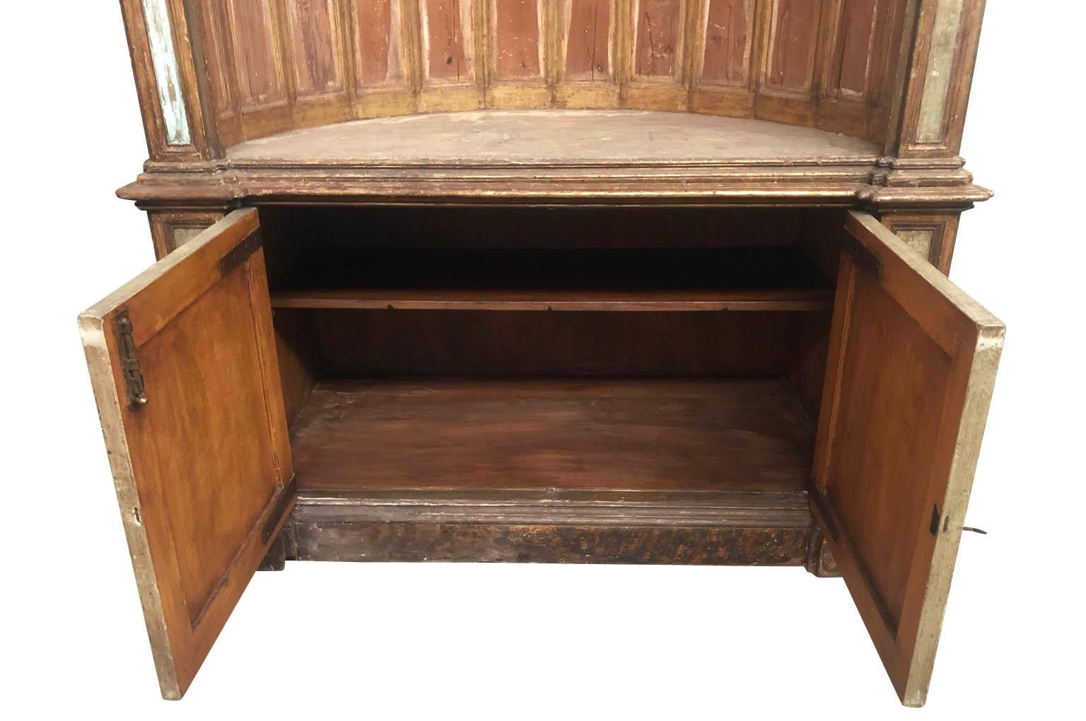 Polychromé Cabinet à Niche Italien du 19ème siècle en vente