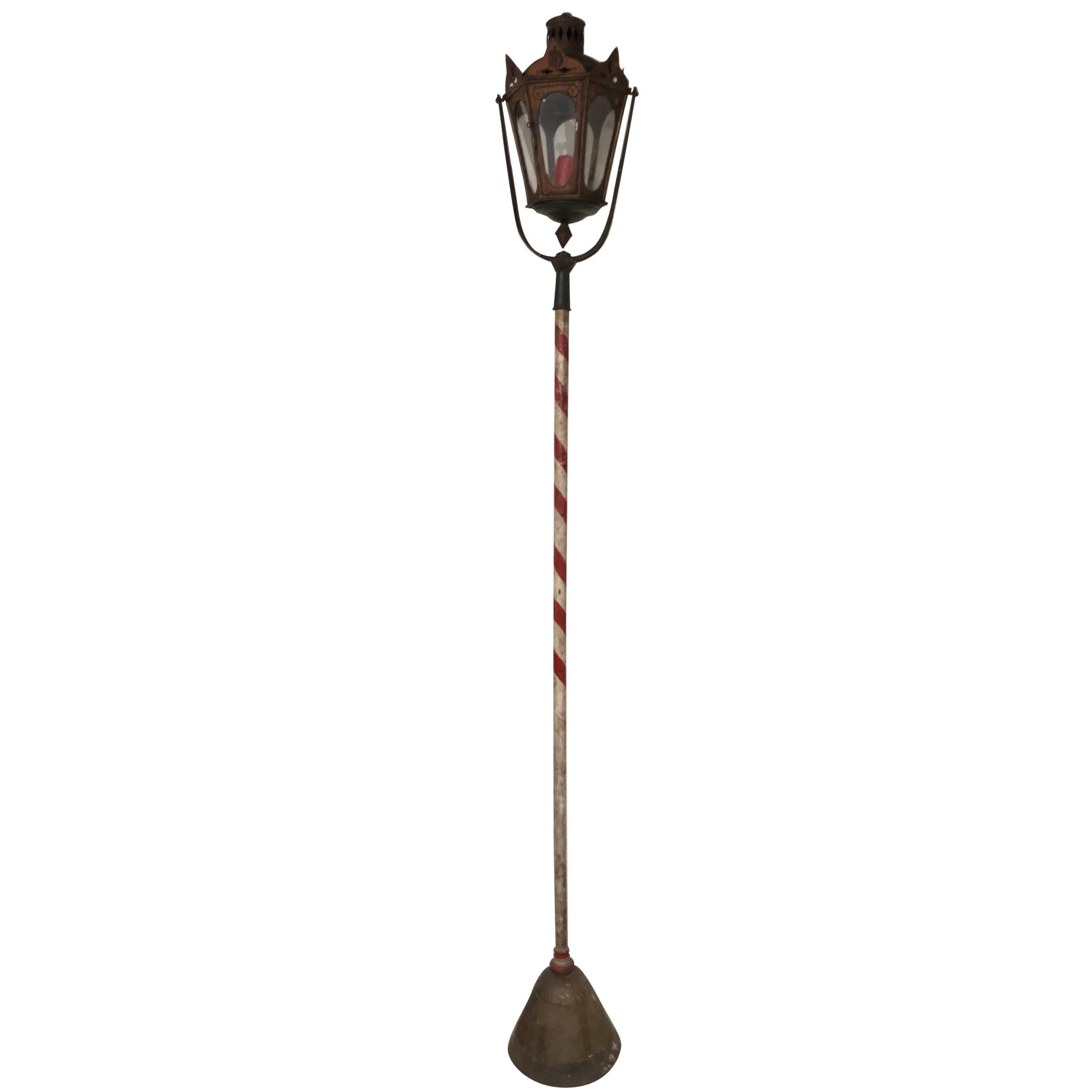 Lampe gondole italienne ou vénitienne du XIXe siècle en couleur ancienne